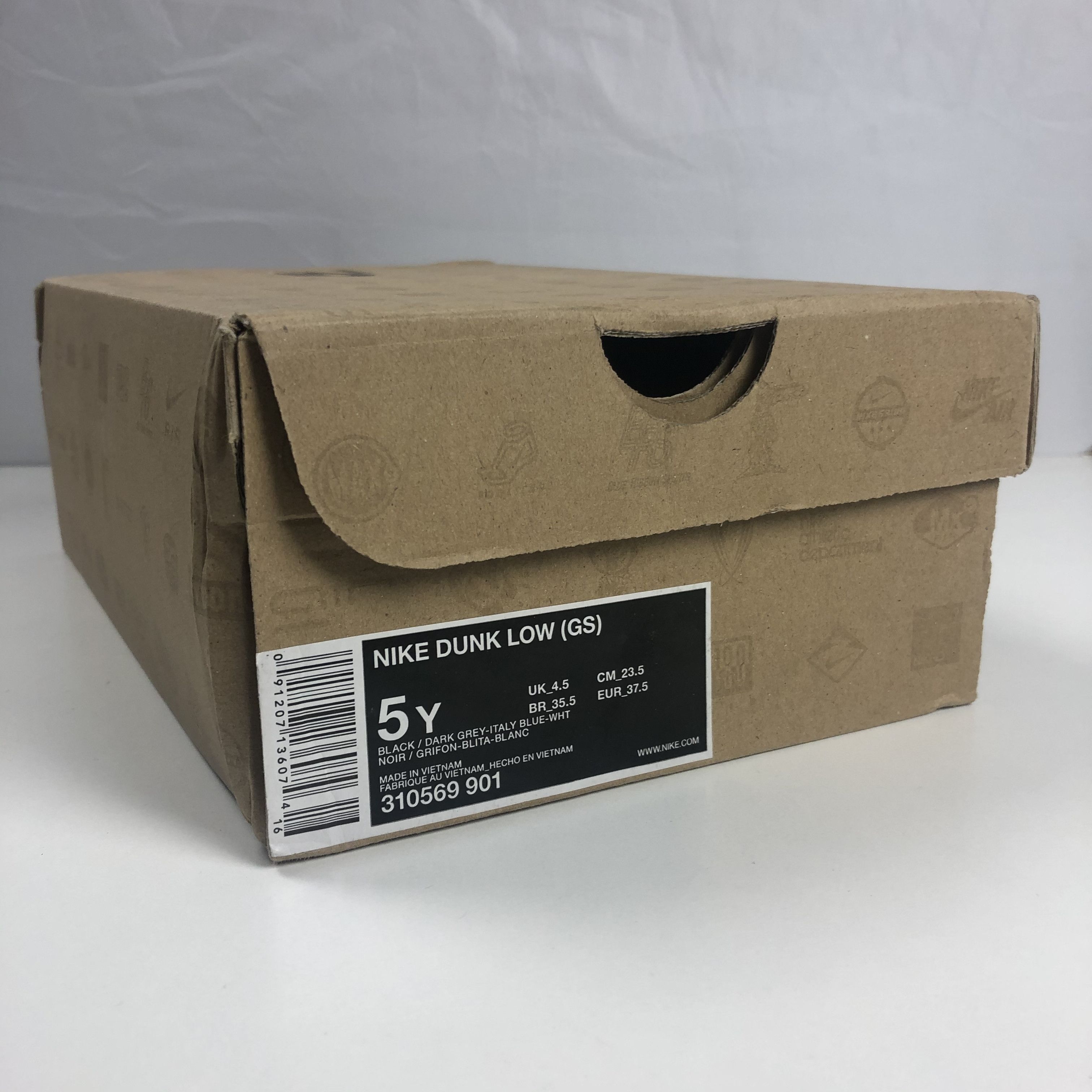 Nike Nike Dunk Low GS US 5Y EU 37,5 Size US 5 / EU 37 - 5 Thumbnail