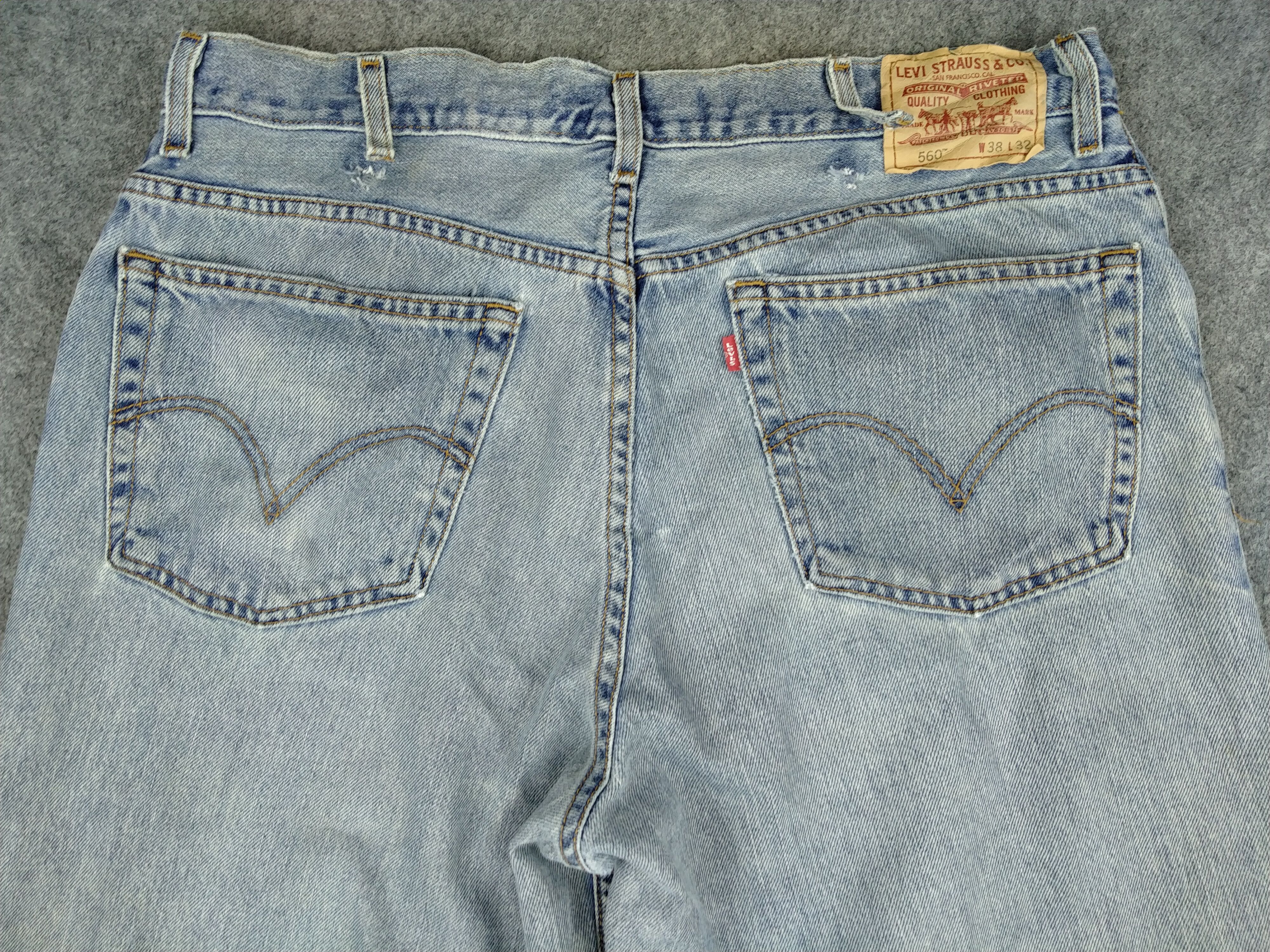 Levi's Indigo Vintage Levi's 560 Comfort Fit Denim 37x30.5 -JN476 Size US 37 - 4 Thumbnail