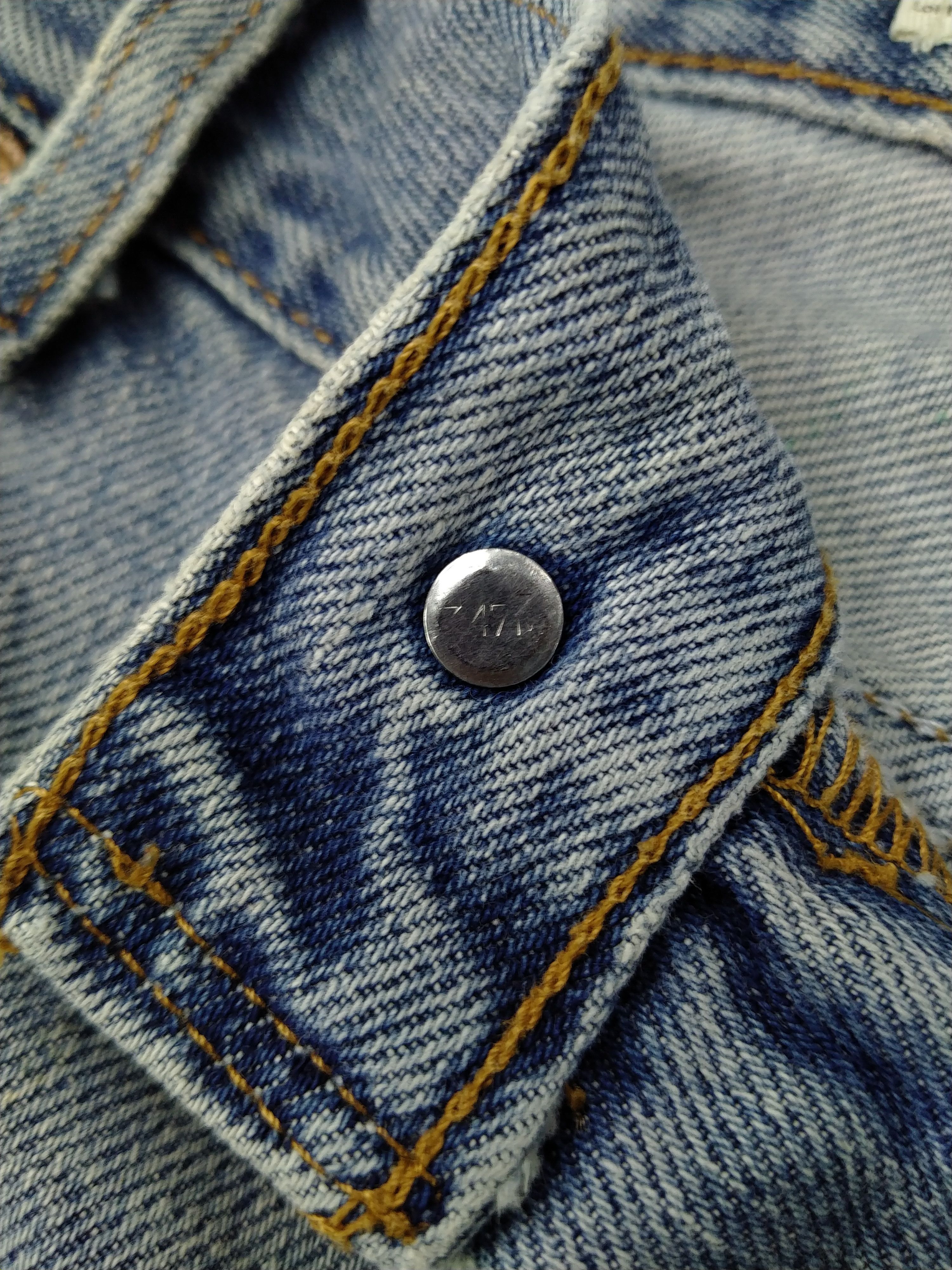 Levi's Indigo Vintage Levi's 560 Comfort Fit Denim 37x30.5 -JN476 Size US 37 - 9 Thumbnail
