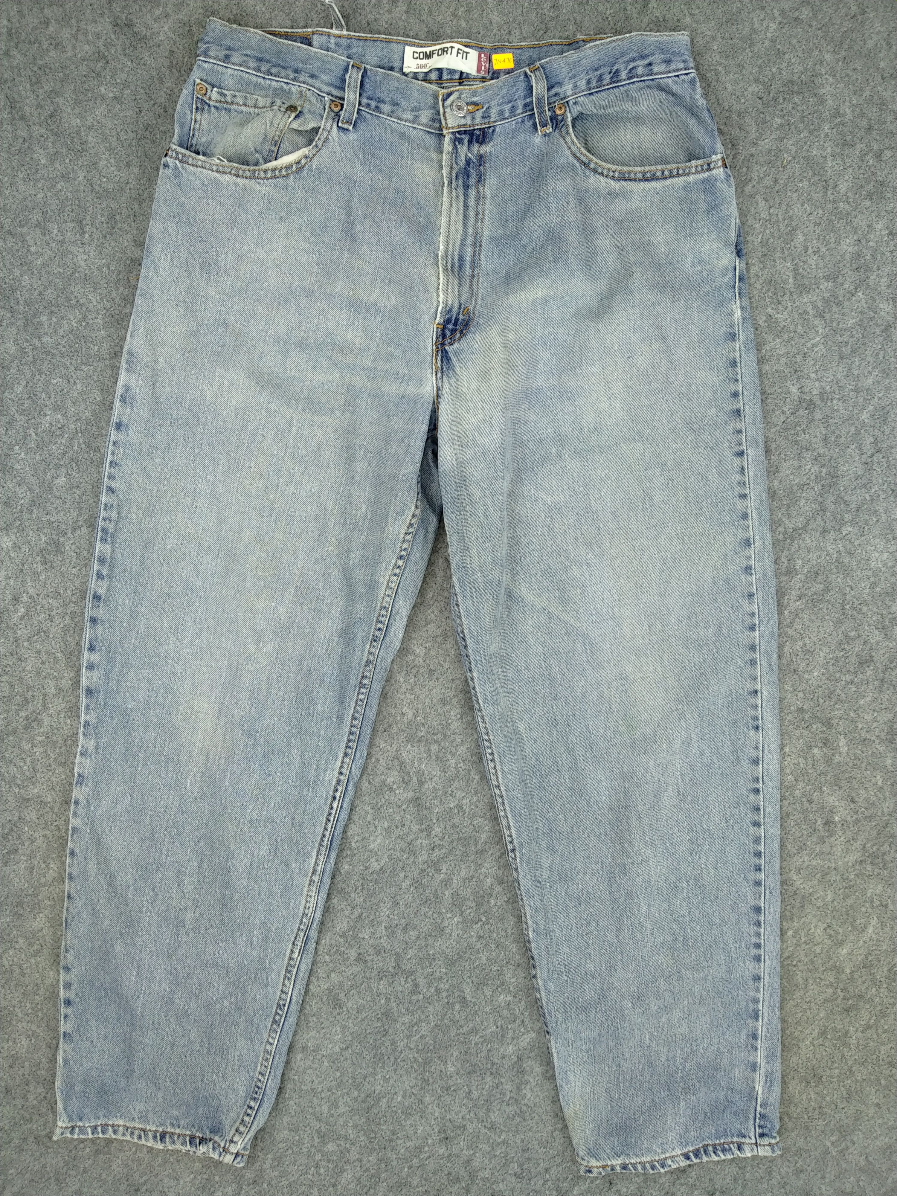 Levi's Indigo Vintage Levi's 560 Comfort Fit Denim 37x30.5 -JN476 Size US 37 - 1 Thumbnail