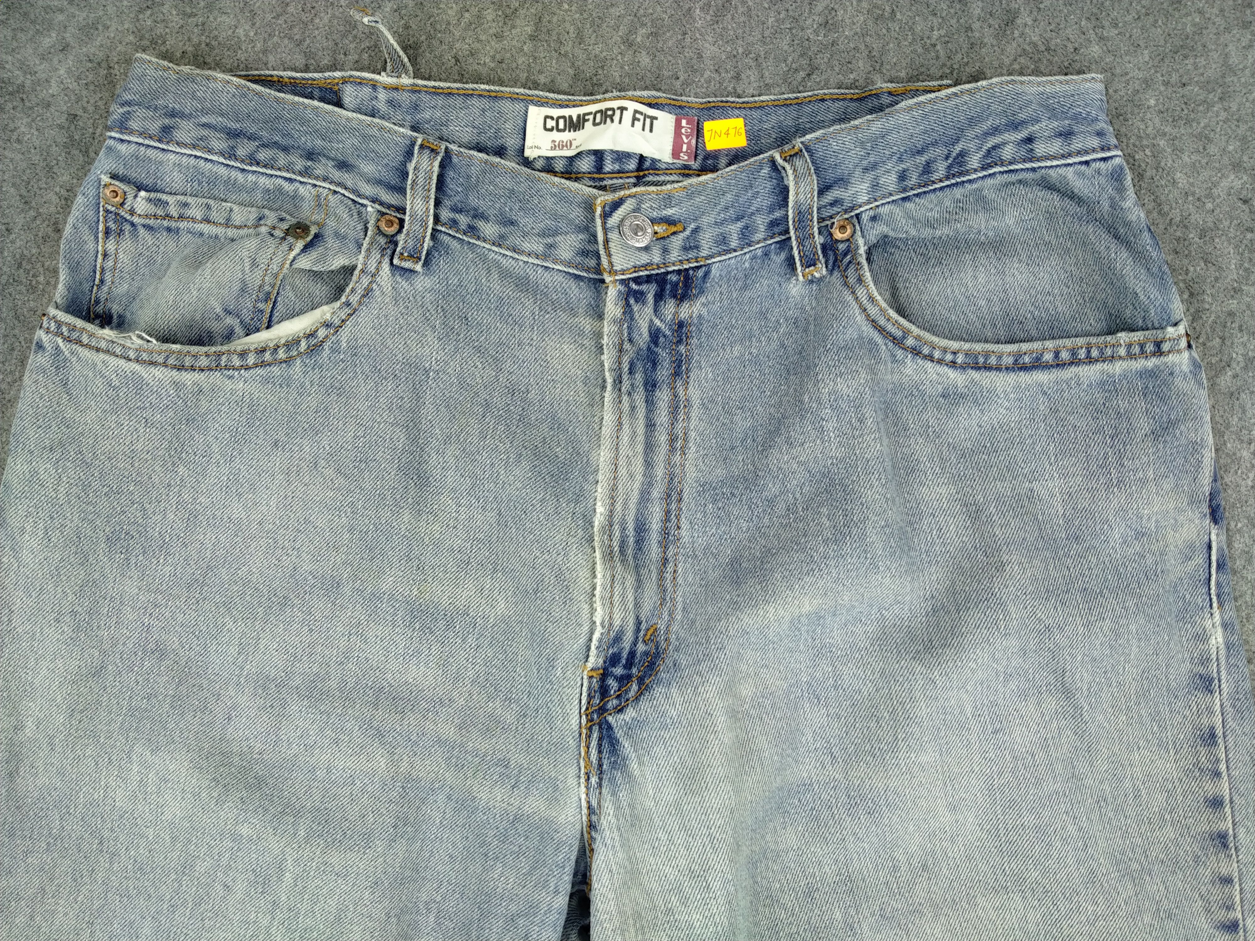 Levi's Indigo Vintage Levi's 560 Comfort Fit Denim 37x30.5 -JN476 Size US 37 - 3 Thumbnail