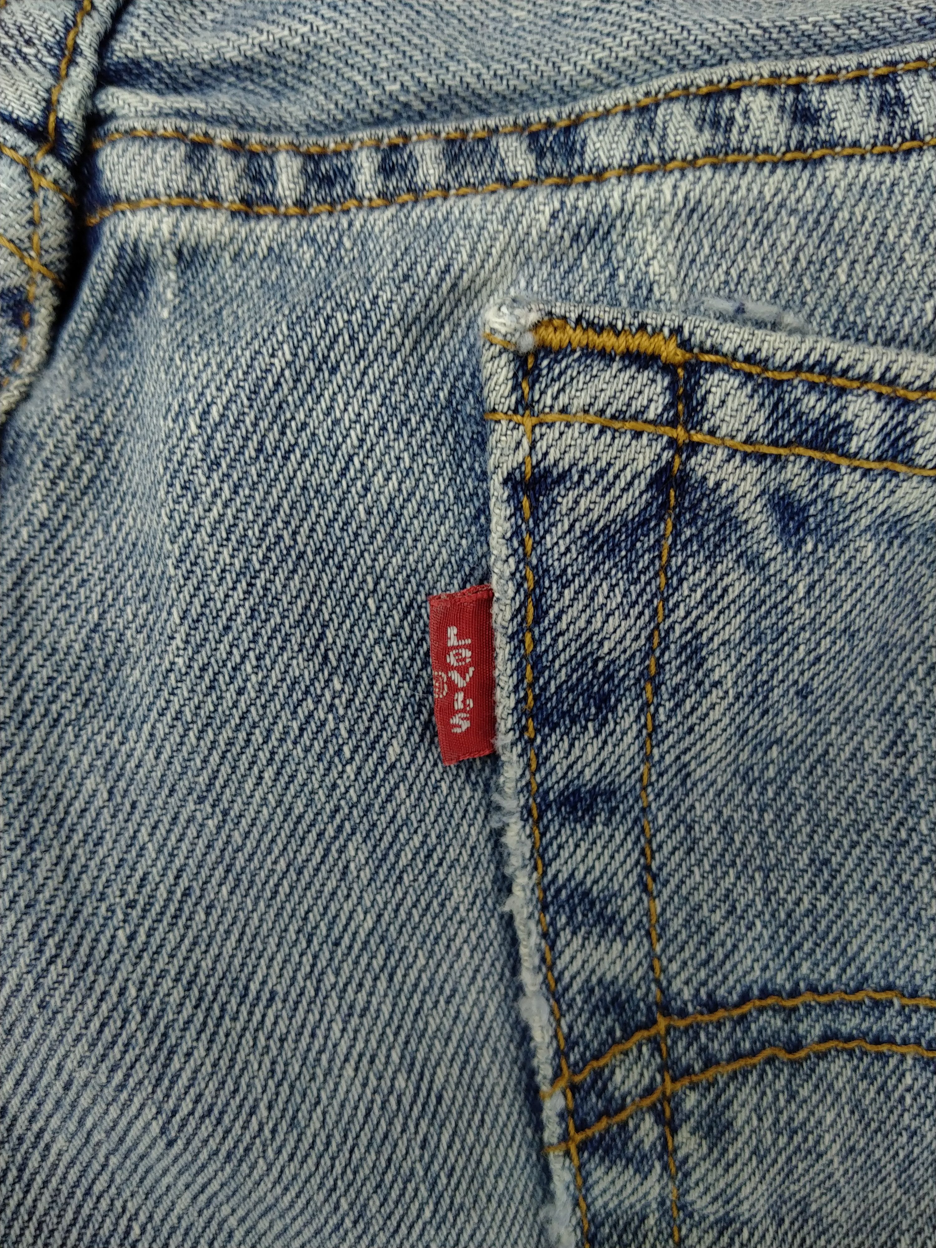 Levi's Indigo Vintage Levi's 560 Comfort Fit Denim 37x30.5 -JN476 Size US 37 - 12 Thumbnail