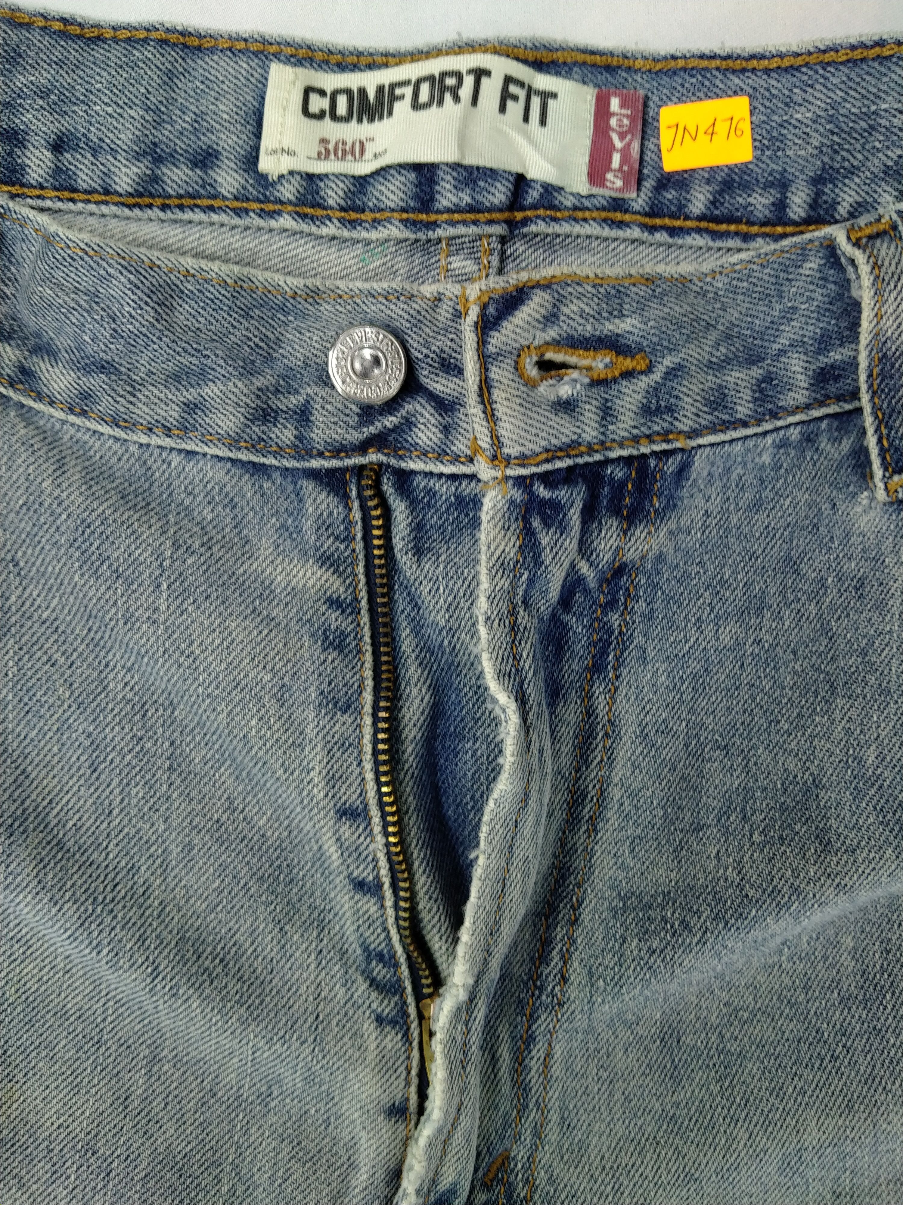 Levi's Indigo Vintage Levi's 560 Comfort Fit Denim 37x30.5 -JN476 Size US 37 - 7 Thumbnail