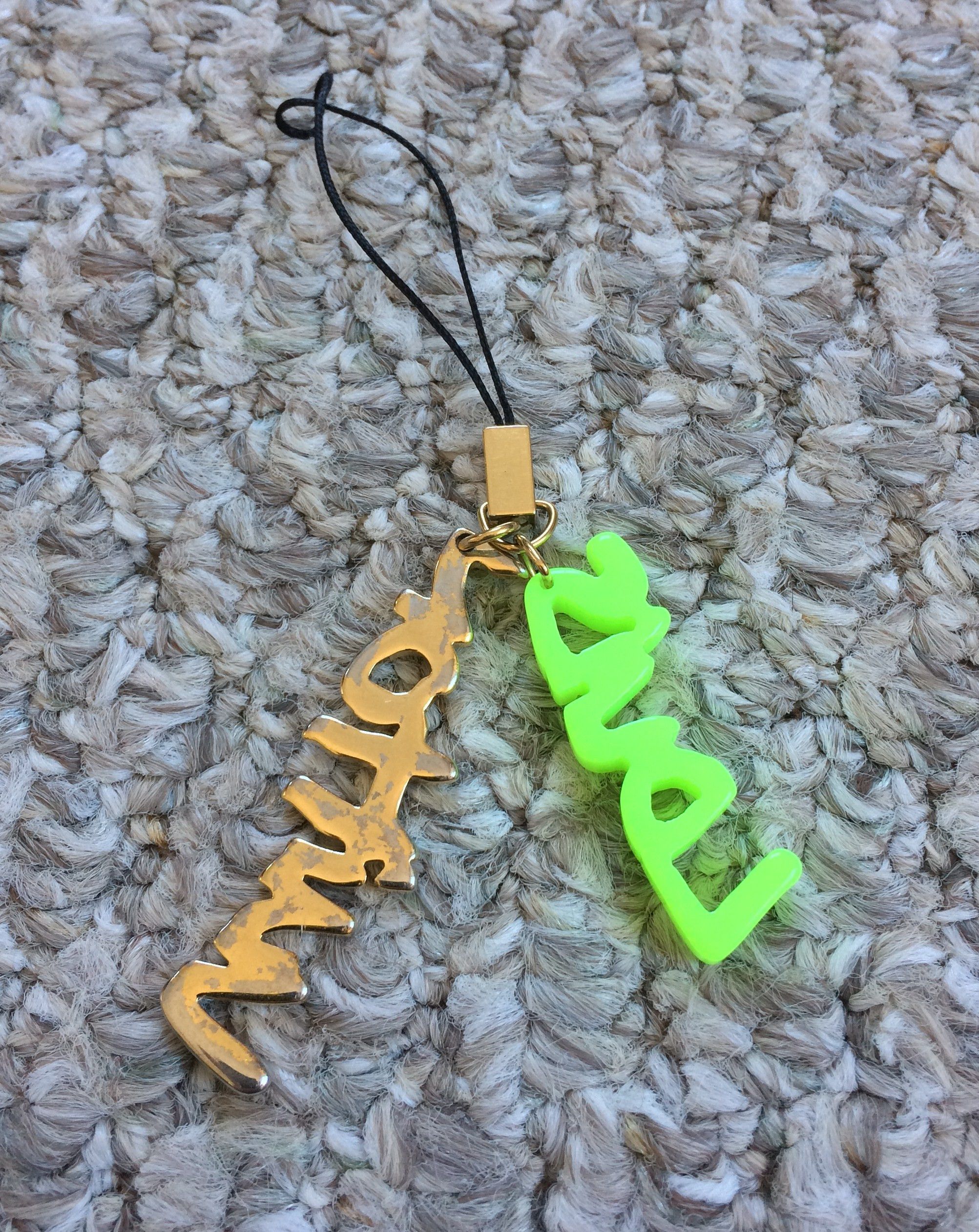 Louis Vuitton × Stephen Sprouse S/S 2008 Louis Vuitton x Sprouse Graffiti Phone Charm Size ONE SIZE - 3 Thumbnail