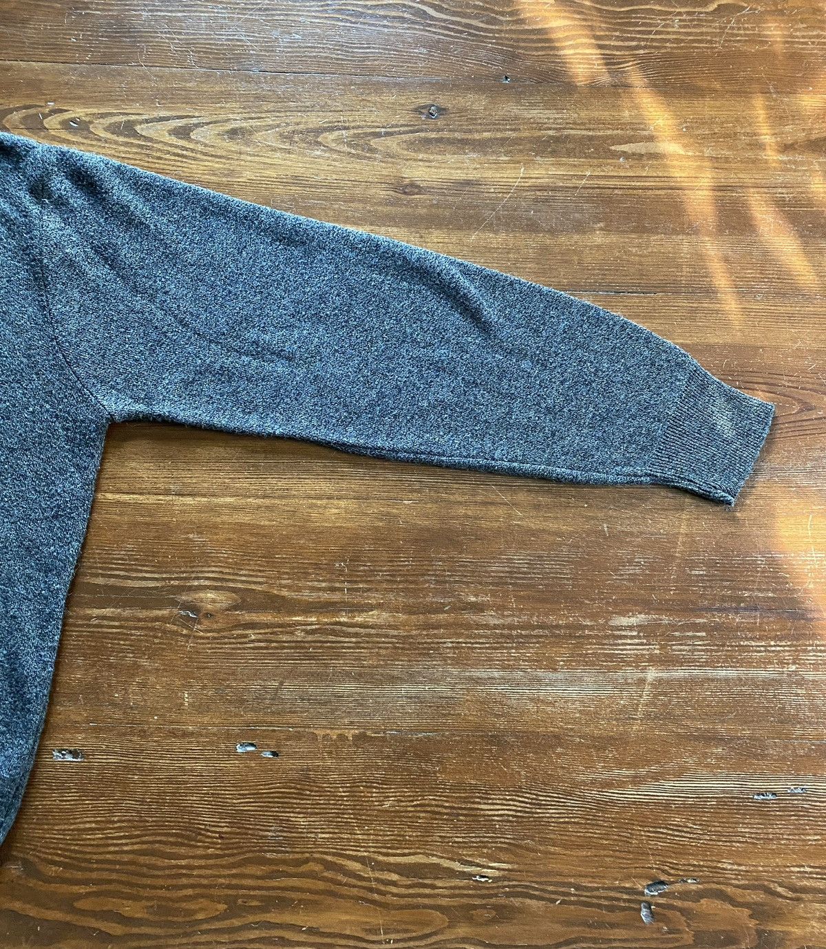Puritan Vintage 70’s Puritan Gray Earth Tones V-Neck Knit Sweater Size US L / EU 52-54 / 3 - 10 Thumbnail