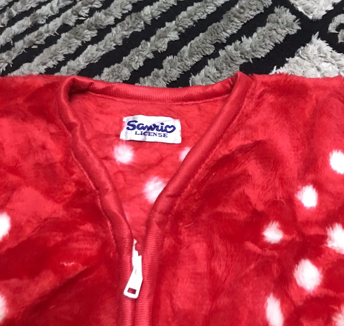 Cartoon Network Hello kitty fleece vest jacket Size US M / EU 48-50 / 2 - 2 Thumbnail