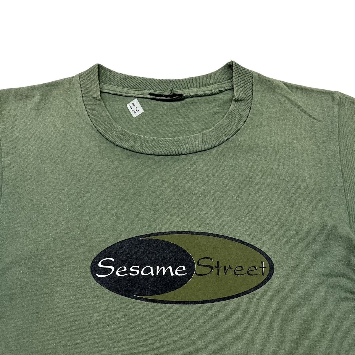 Cartoon Network × Vintage Vintage 90s Sesame Street Tv Series Jim Henson Tshirt Size US S / EU 44-46 / 1 - 4 Thumbnail