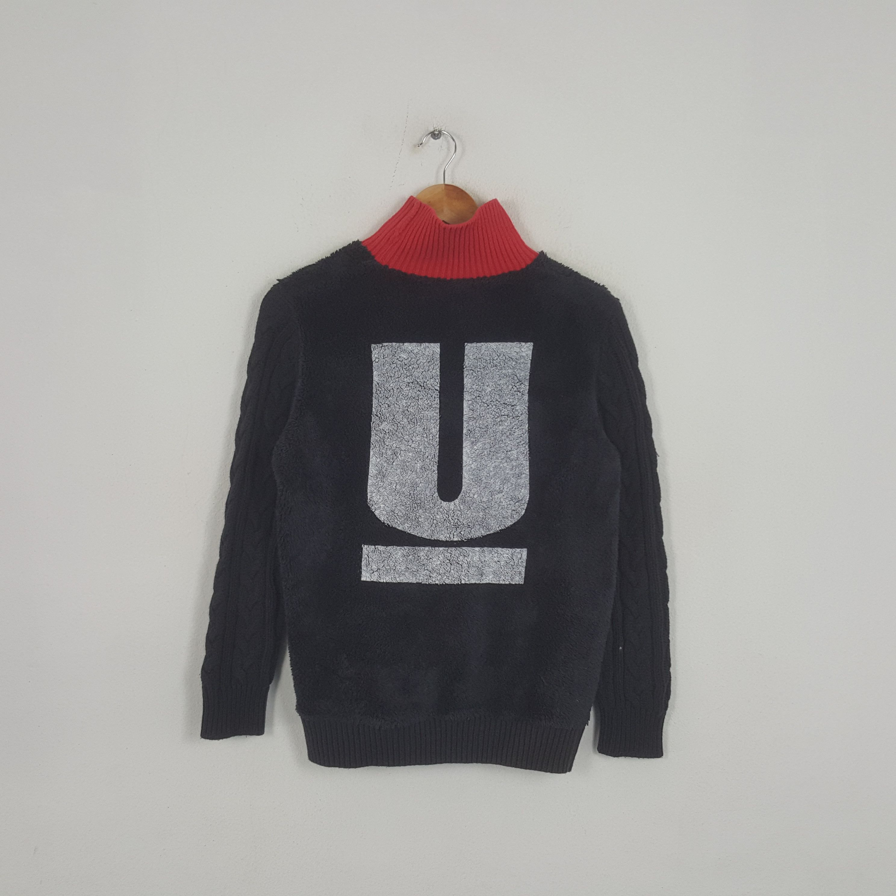 Undercover Vintage Undercover X Uniqlo Japanese Brand Fleece Sweatshirt Size US M / EU 48-50 / 2 - 1 Thumbnail