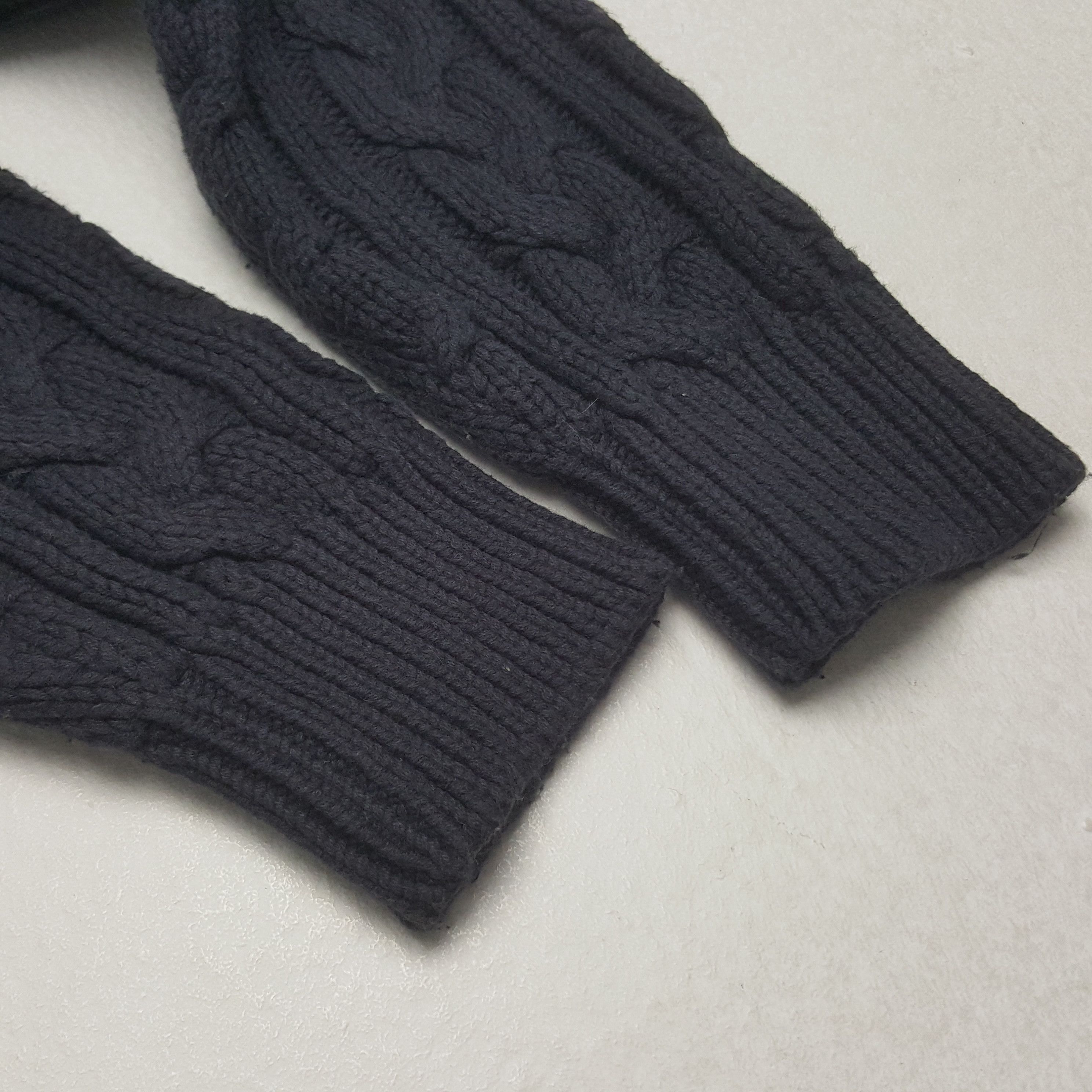 Undercover Vintage Undercover X Uniqlo Japanese Brand Fleece Sweatshirt Size US M / EU 48-50 / 2 - 11 Thumbnail