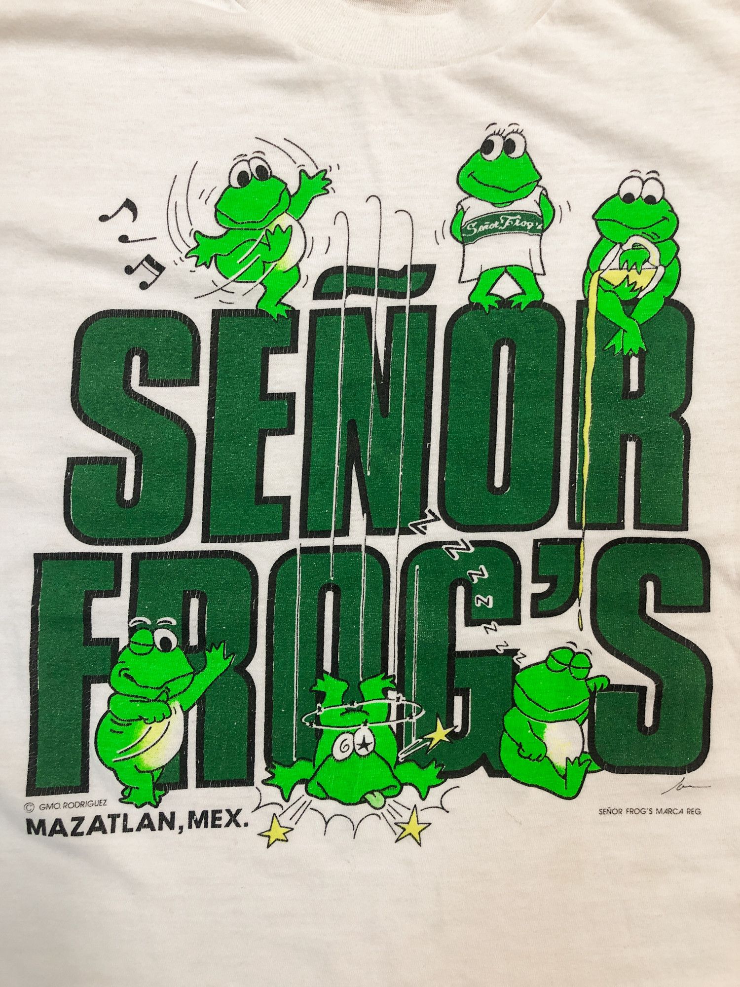 Vintage 90s Single Stitch Faded White 'Senōr Frog's' T-Shirt Size US L / EU 52-54 / 3 - 3 Thumbnail