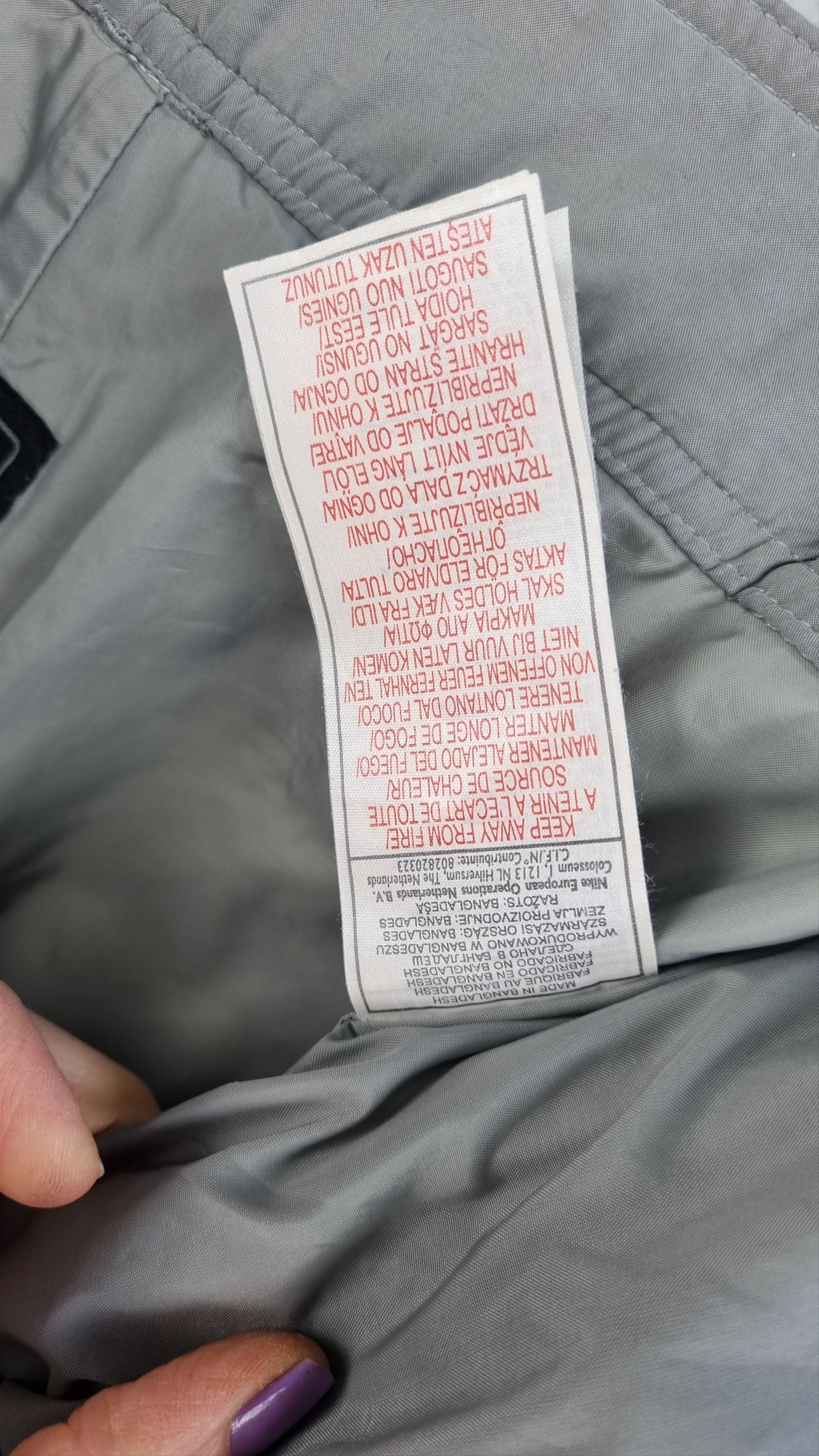 Nike × Nike ACG × Vintage 90s Nike ACG Asymmetrical Ski Snowboarding Nylon Pants Size US 34 / EU 50 - 8 Thumbnail