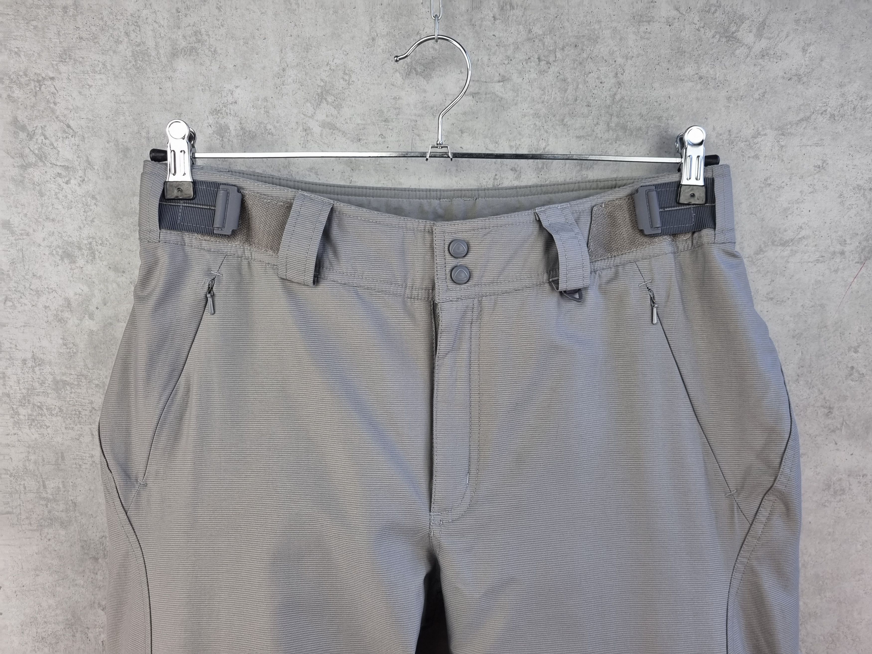 Nike × Nike ACG × Vintage 90s Nike ACG Asymmetrical Ski Snowboarding Nylon Pants Size US 34 / EU 50 - 6 Thumbnail