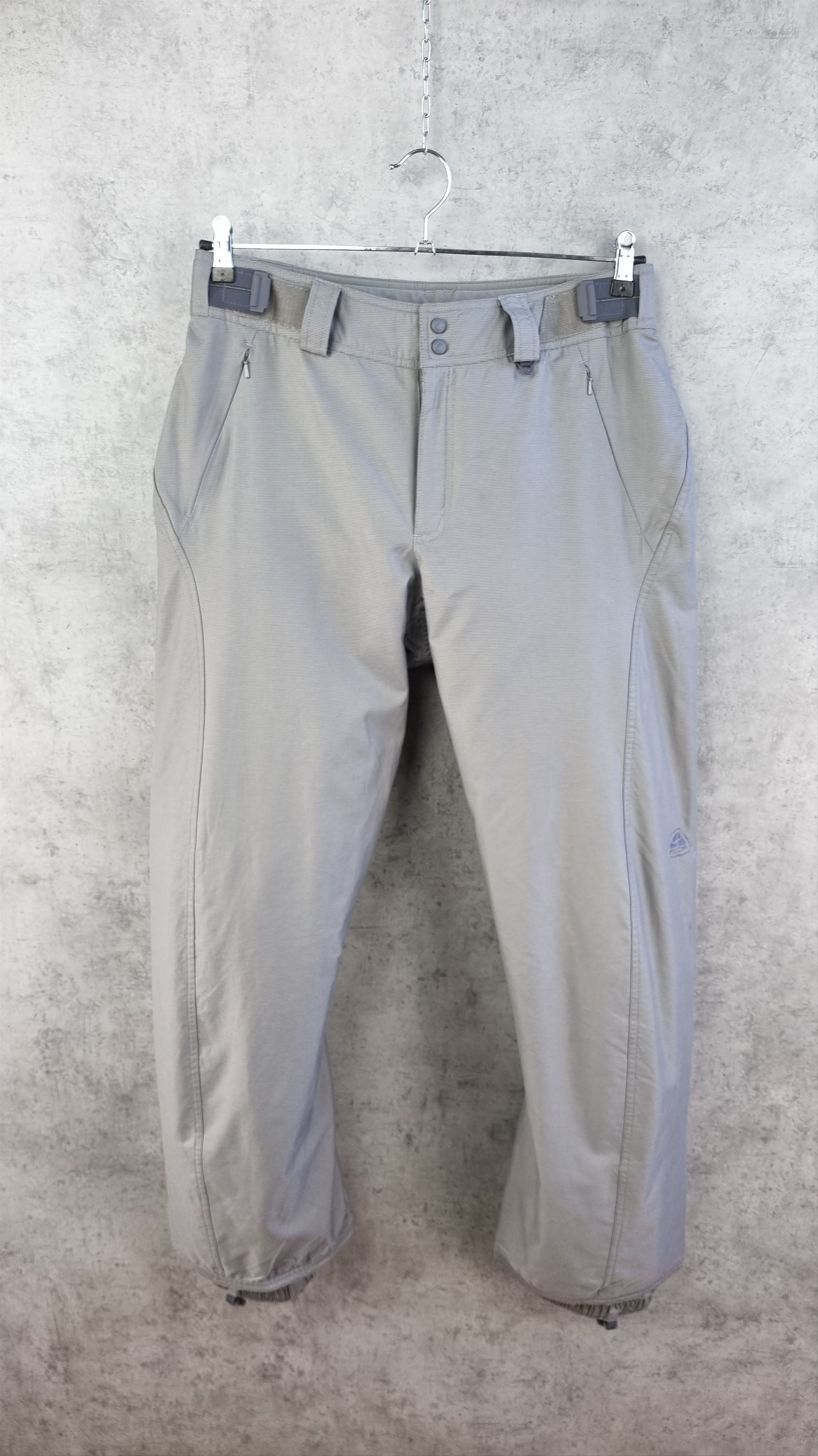 Nike × Nike ACG × Vintage 90s Nike ACG Asymmetrical Ski Snowboarding Nylon Pants Size US 34 / EU 50 - 11 Thumbnail