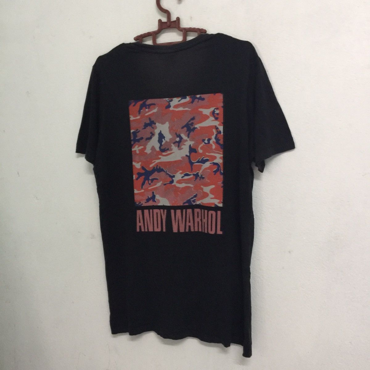Andy Warhol × Uniqlo Andy warhol tshirt design like bape design Size US L / EU 52-54 / 3 - 6 Thumbnail