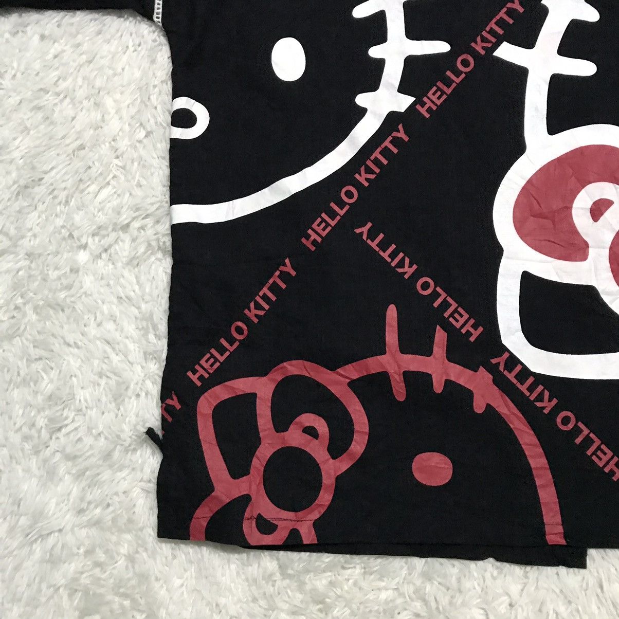 Cartoon Network 💥💥Rare Hello Kitty Kimono Size US M / EU 48-50 / 2 - 13 Thumbnail