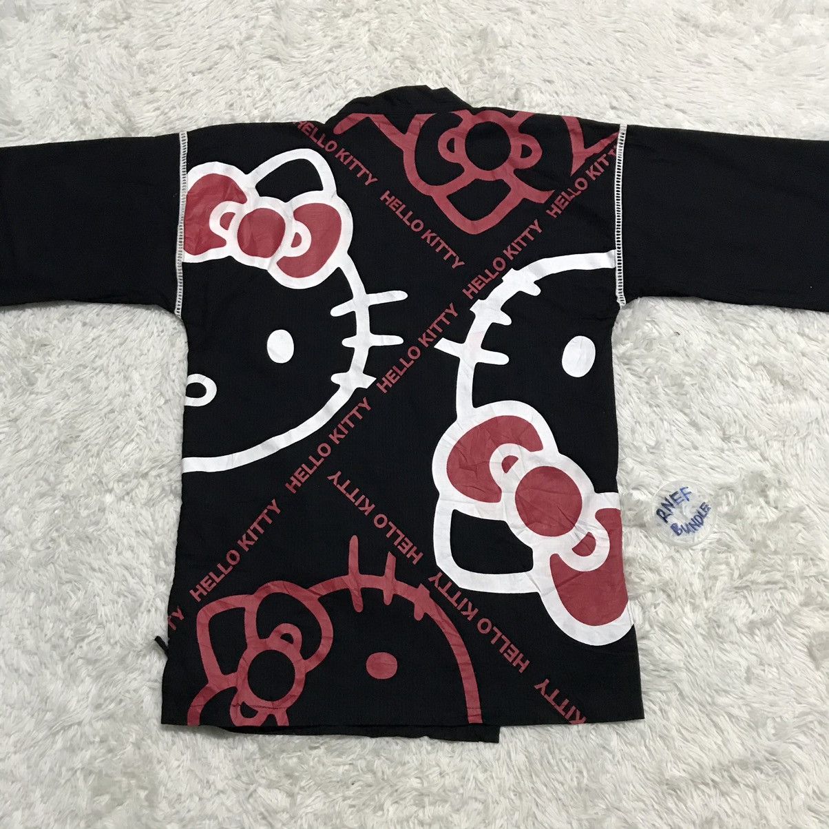 Cartoon Network 💥💥Rare Hello Kitty Kimono Size US M / EU 48-50 / 2 - 1 Thumbnail