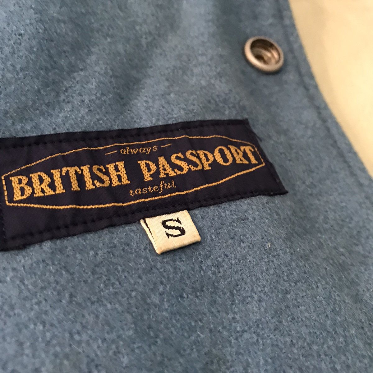 Japanese Brand Vintage British passport varsity jacket Size US S / EU 44-46 / 1 - 19 Thumbnail