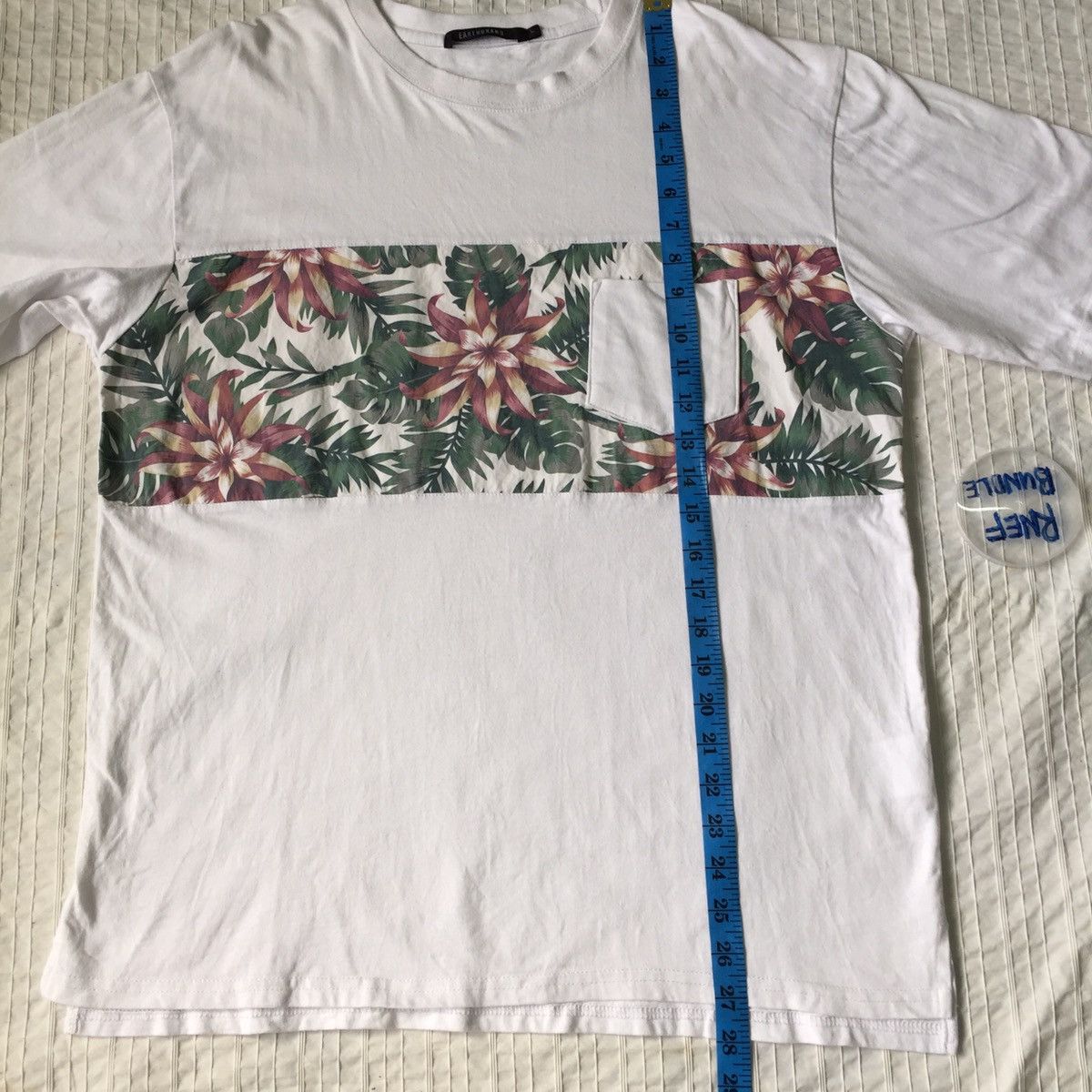 Japanese Brand Hawaii design Japanese brand tee Size US L / EU 52-54 / 3 - 14 Thumbnail