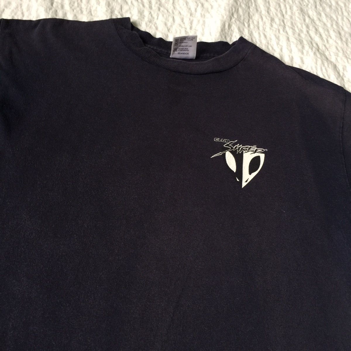 Other Club shred tshirt faded fabric made in usa sewn in mexico Size US S / EU 44-46 / 1 - 14 Thumbnail