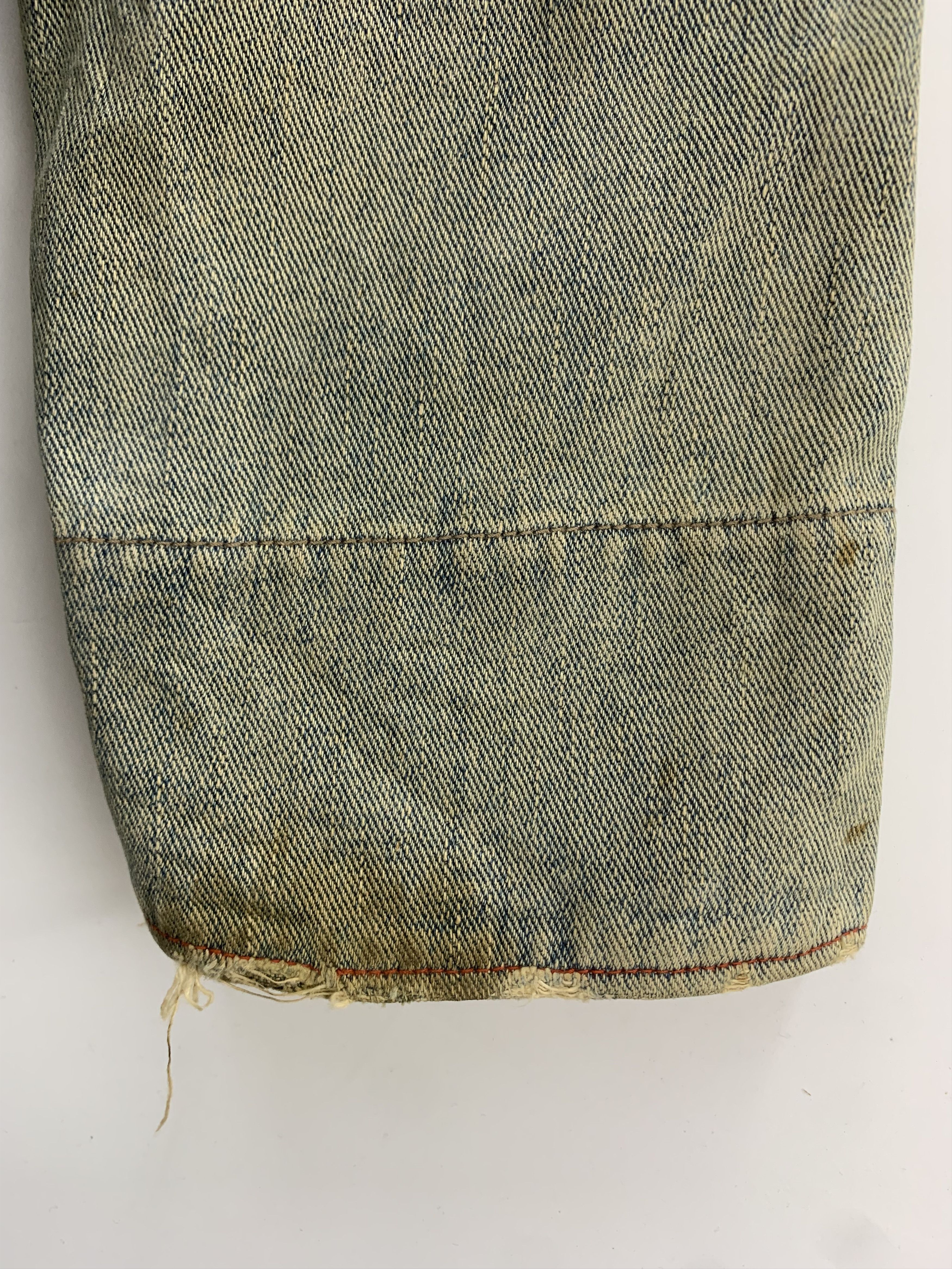 Japanese Brand Vintage Royal Blue Denim Jacket Faded Ripped Size US L / EU 52-54 / 3 - 8 Thumbnail