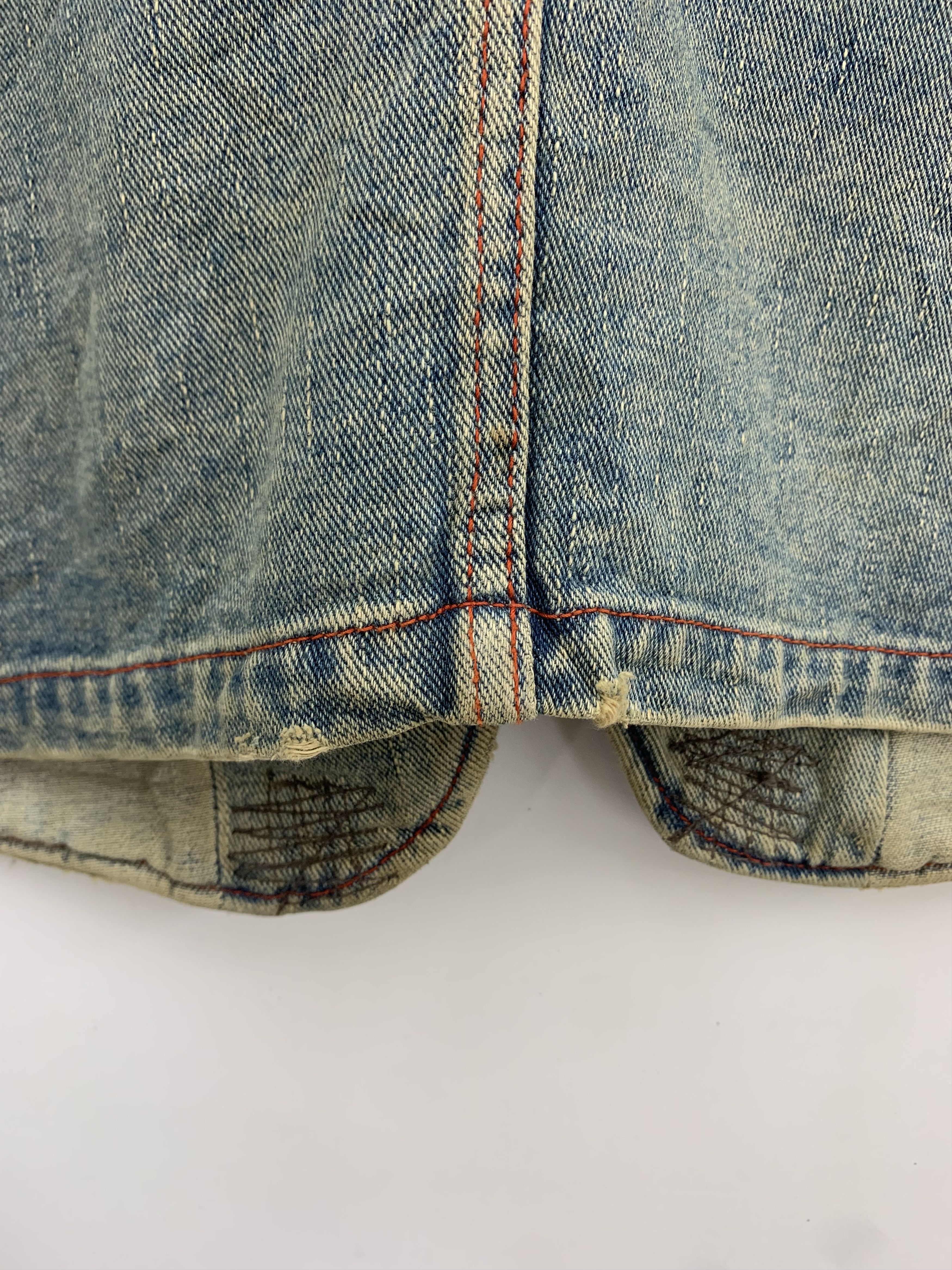 Japanese Brand Vintage Royal Blue Denim Jacket Faded Ripped Size US L / EU 52-54 / 3 - 10 Thumbnail