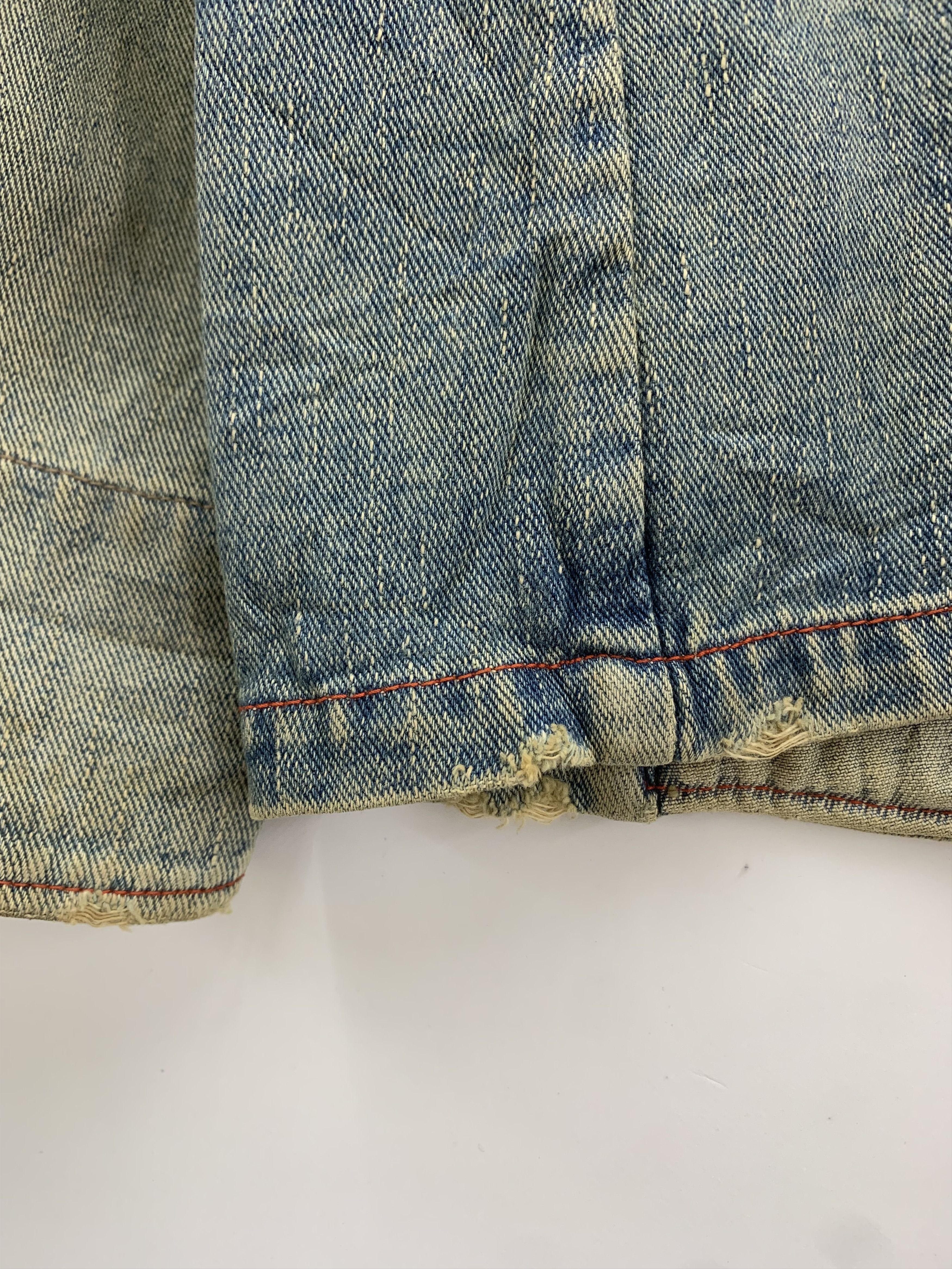 Japanese Brand Vintage Royal Blue Denim Jacket Faded Ripped Size US L / EU 52-54 / 3 - 9 Thumbnail