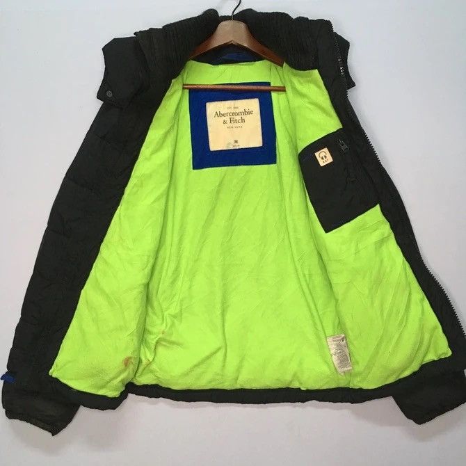 Abercrombie & Fitch × Japanese Brand Puffer Jacket With Patches Abercrombie & Fitch Size US M / EU 48-50 / 2 - 5 Thumbnail