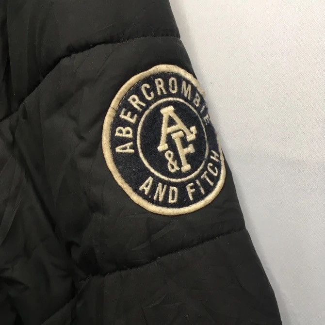 Abercrombie & Fitch × Japanese Brand Puffer Jacket With Patches Abercrombie & Fitch Size US M / EU 48-50 / 2 - 4 Thumbnail