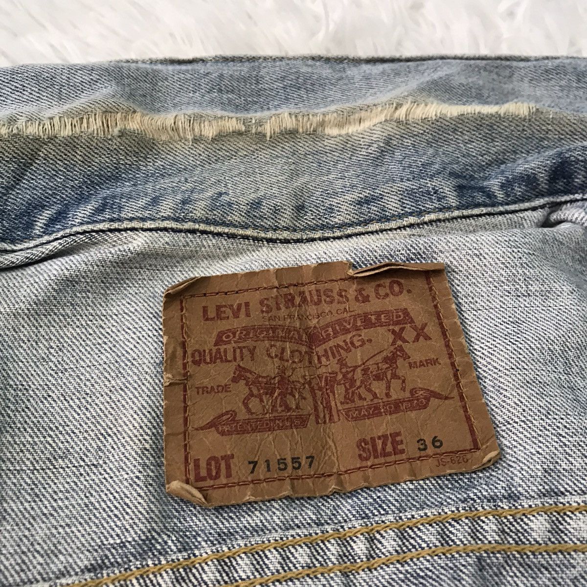 Levi's vintage denim jacket,LEVIS big E made in japan Size US S / EU 44-46 / 1 - 16 Thumbnail