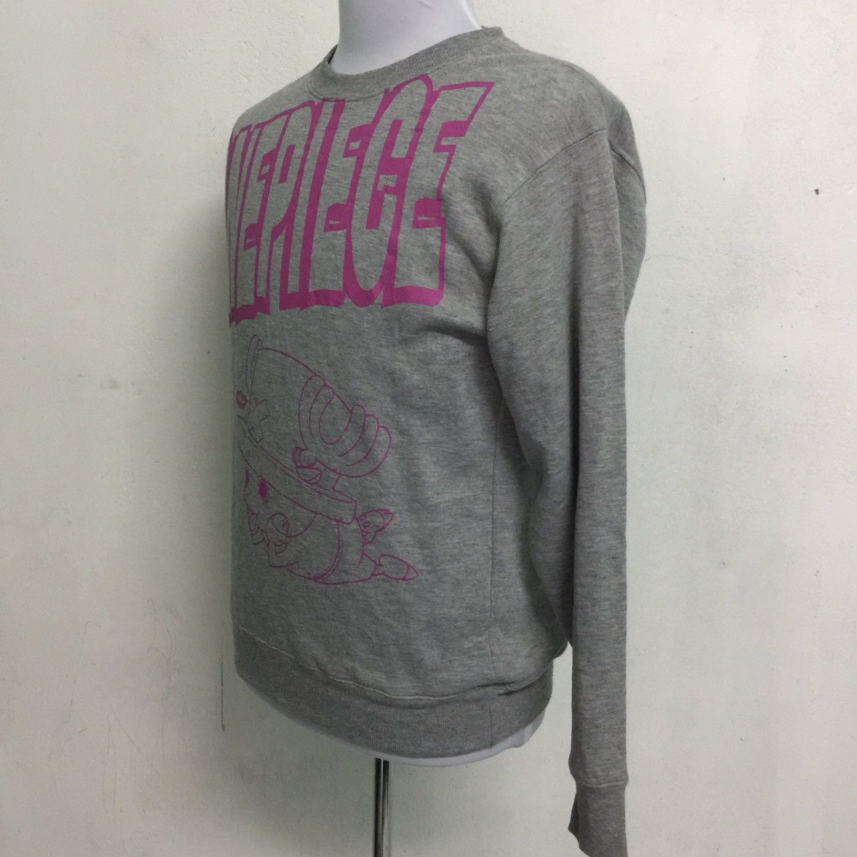Japanese Brand One piece anime manga Japanese cartoon sweatshirt Size US L / EU 52-54 / 3 - 3 Thumbnail