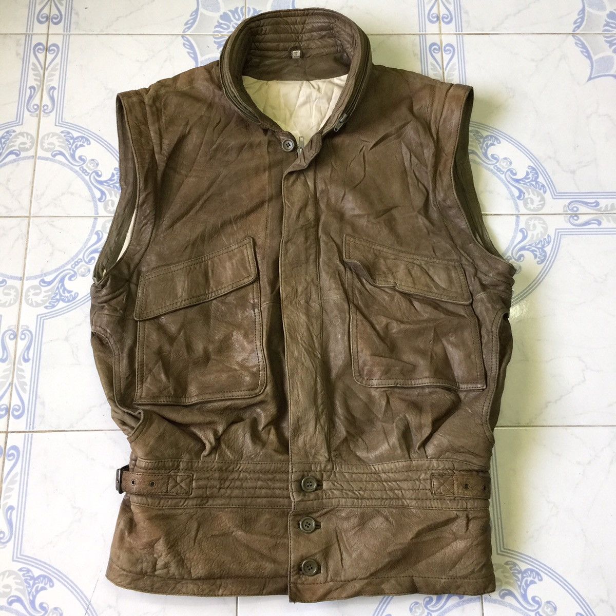 Japanese Brand ⚡️Quick Sale⚡️2 in 1 jacket & vest Mickey mouse streetwear Size US M / EU 48-50 / 2 - 4 Thumbnail