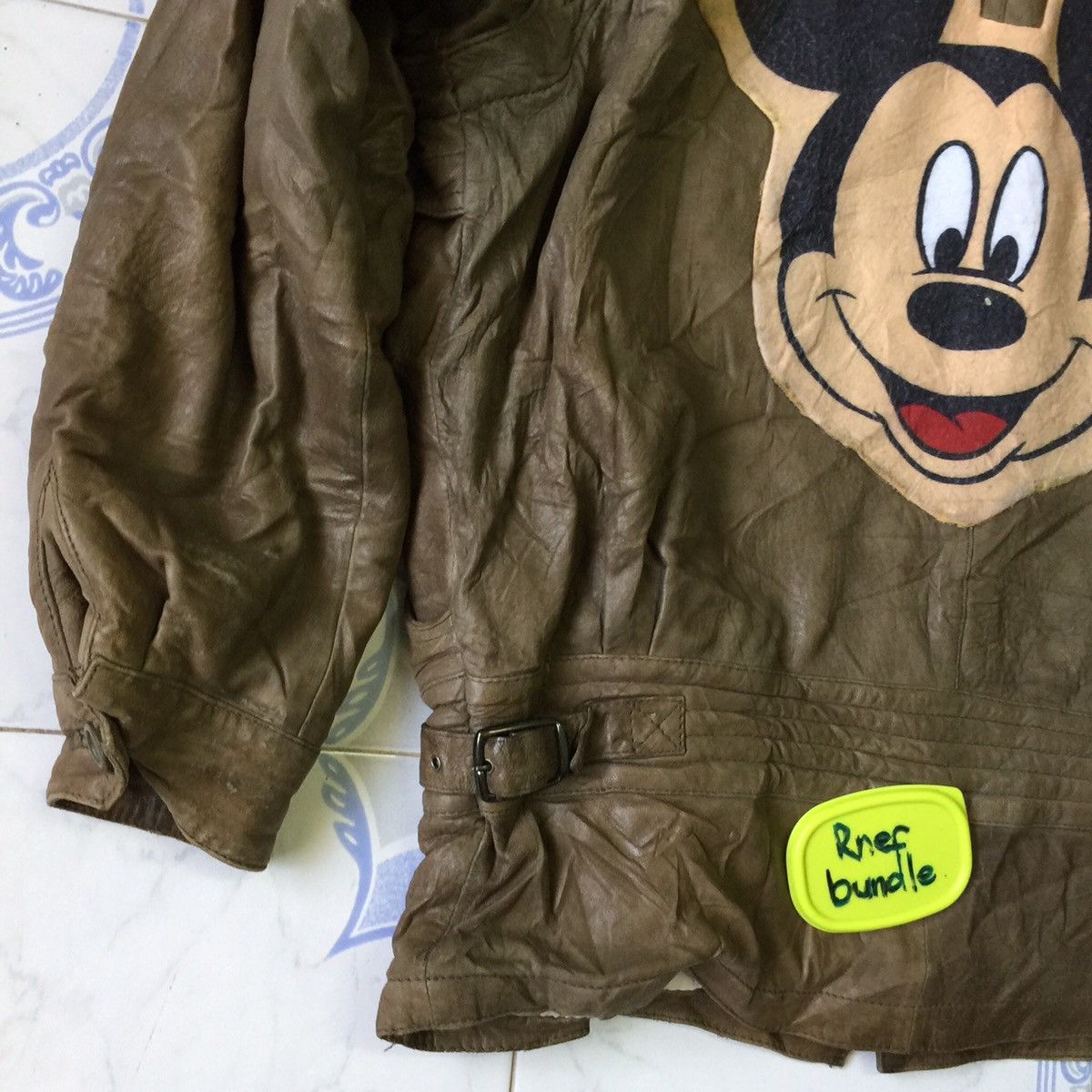Japanese Brand ⚡️Quick Sale⚡️2 in 1 jacket & vest Mickey mouse streetwear Size US M / EU 48-50 / 2 - 15 Thumbnail