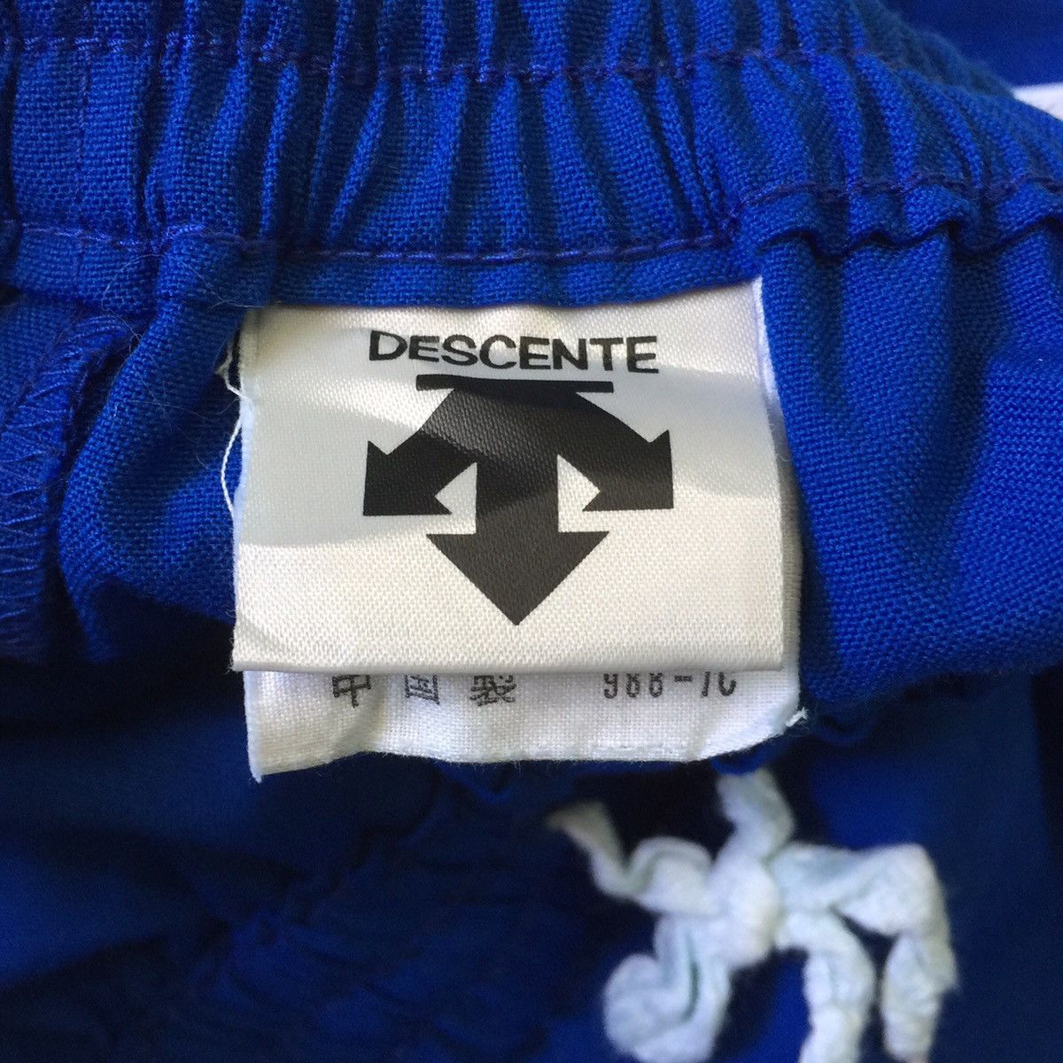Descente Short pant descente Size US 28 / EU 44 - 4 Thumbnail