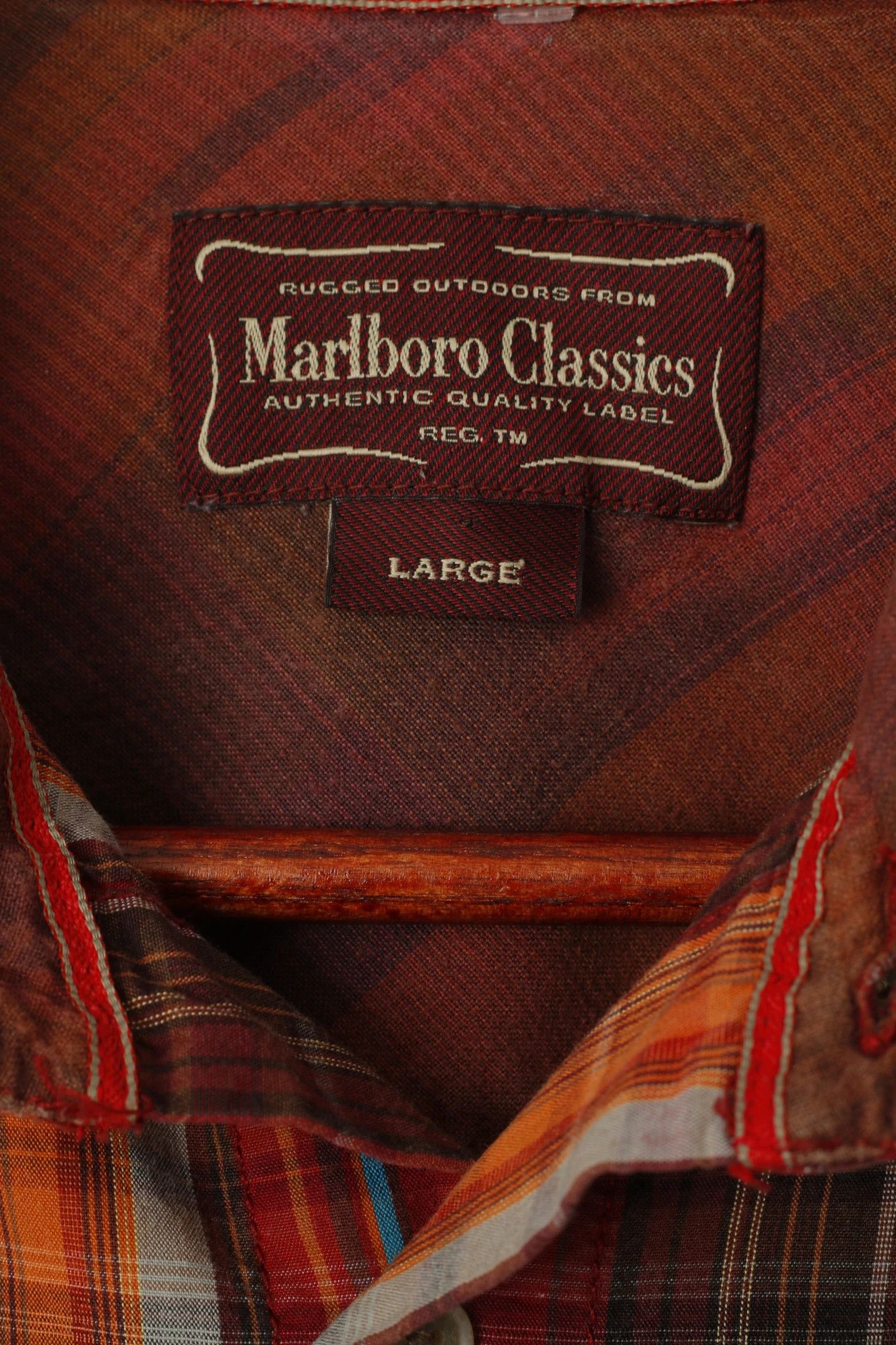 Marlboro Classics Marlboro Classics Men L Casual Shirt Red Check 0486 Size US L / EU 52-54 / 3 - 4 Thumbnail