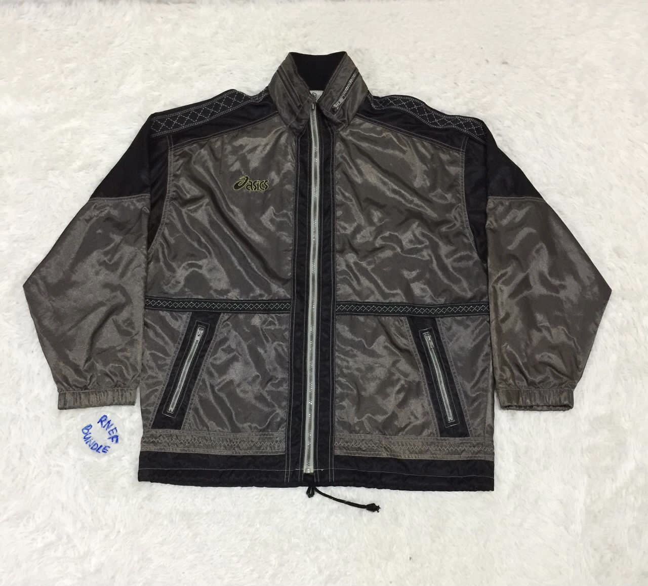 Asics Asics jacket made in Japan Size US L / EU 52-54 / 3 - 1 Thumbnail