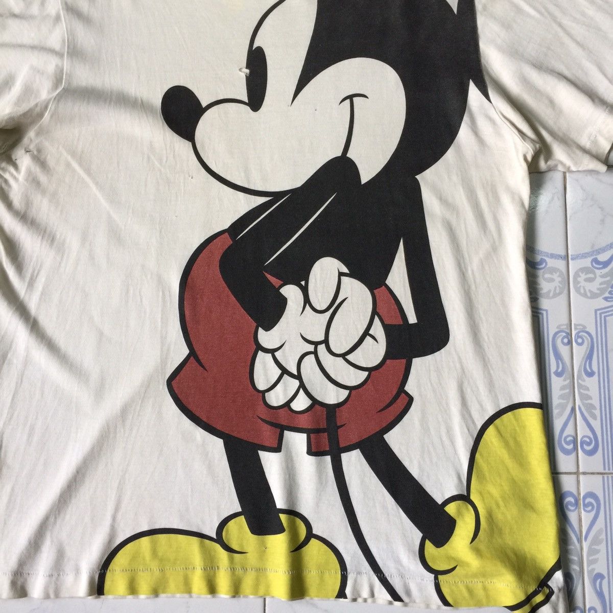 Disney × Mickey Mouse × Uniqlo Big logo mickey mouse uniqlo tshirt Size US XL / EU 56 / 4 - 15 Thumbnail