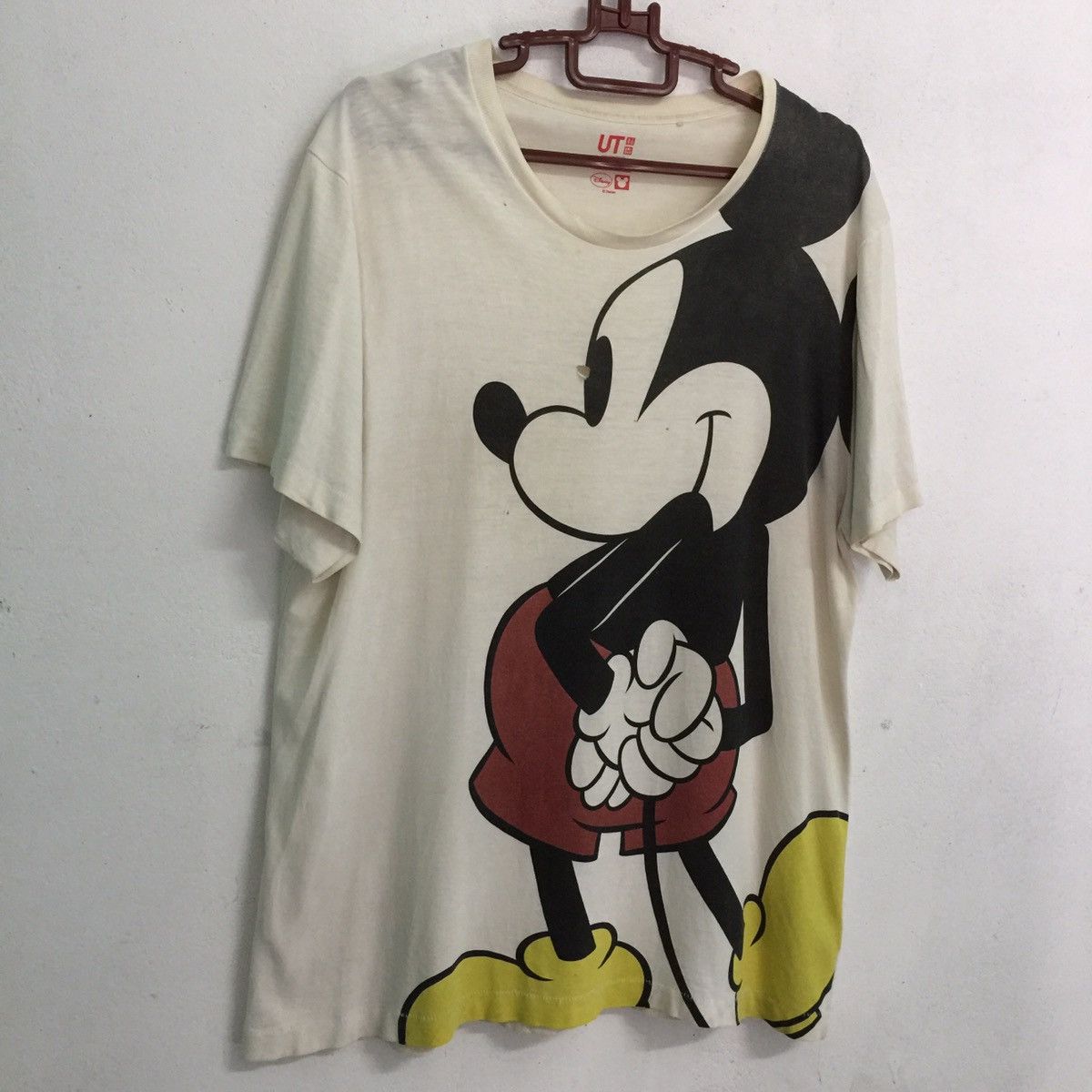 Disney × Mickey Mouse × Uniqlo Big logo mickey mouse uniqlo tshirt Size US XL / EU 56 / 4 - 3 Thumbnail