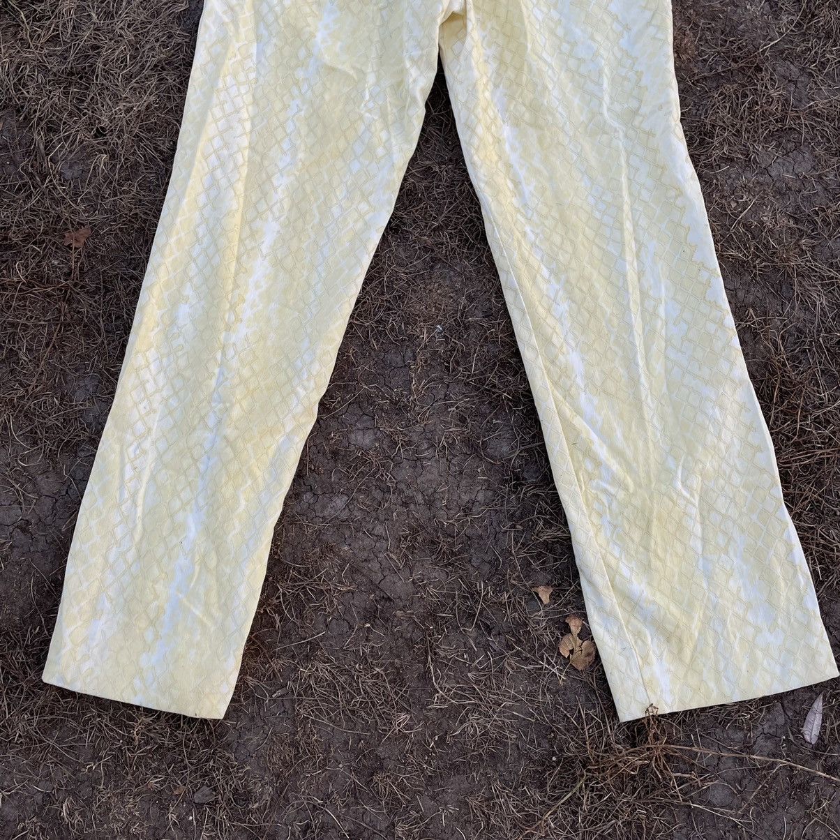 Vintage Vintage 90s Baggy Chino Pants Yellow Print Streetwear 30 Size 30" / US 8 / IT 44 - 6 Thumbnail