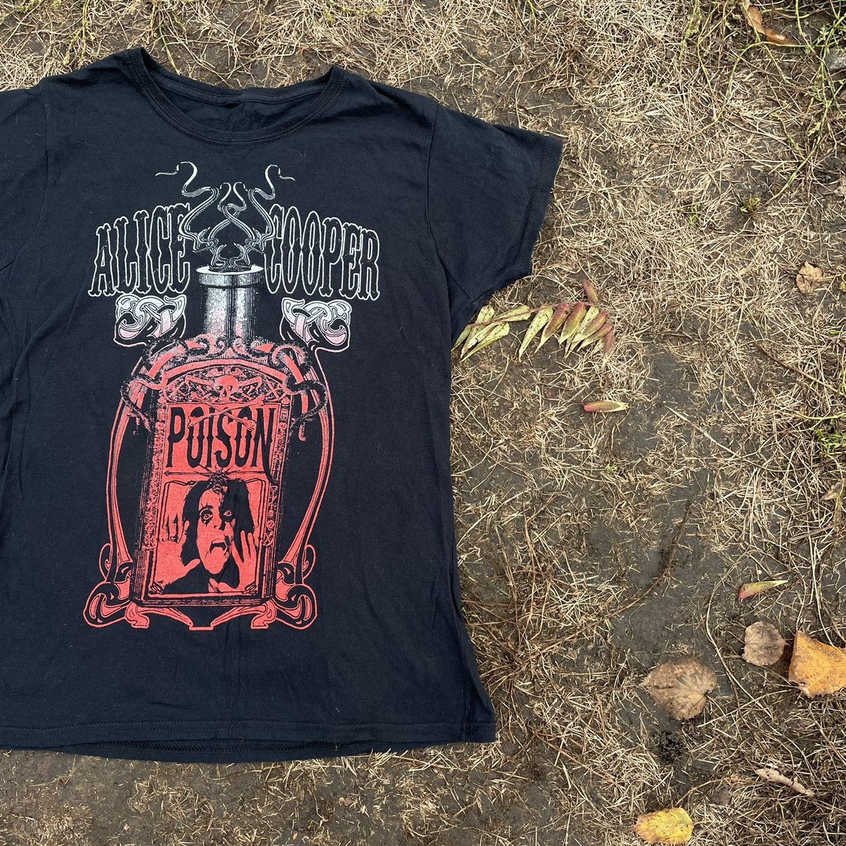 Vintage Vintage Y2K Alice Cooper Poison Band Graphic Tee Grunge M Size M / US 6-8 / IT 42-44 - 2 Thumbnail