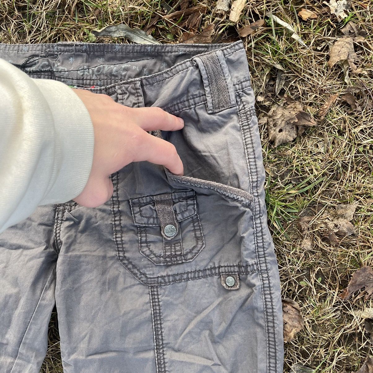 Vintage Vintage 90s Baggy Cargo Pants Faded Streetwear Y2K Logo 30 Size 30" / US 8 / IT 44 - 4 Thumbnail