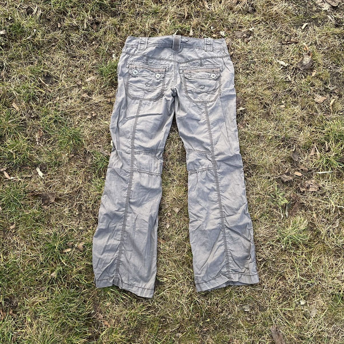 Vintage Vintage 90s Baggy Cargo Pants Faded Streetwear Y2K Logo 30 Size 30" / US 8 / IT 44 - 6 Thumbnail