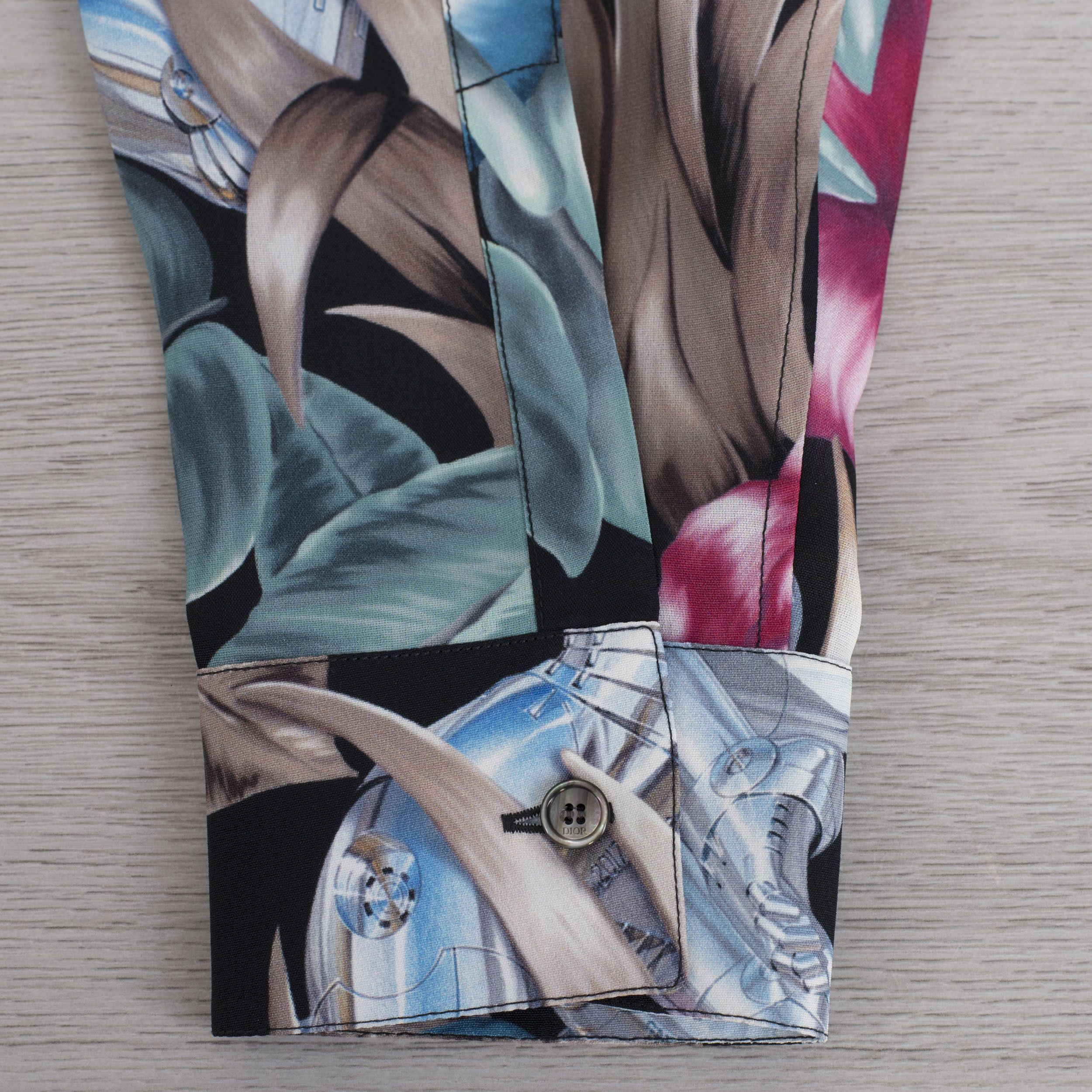 Dior × Kim Jones x SORAYAMA Technical Canvas Shirt In Dior & Sorayama Print Size US M / EU 48-50 / 2 - 11 Thumbnail
