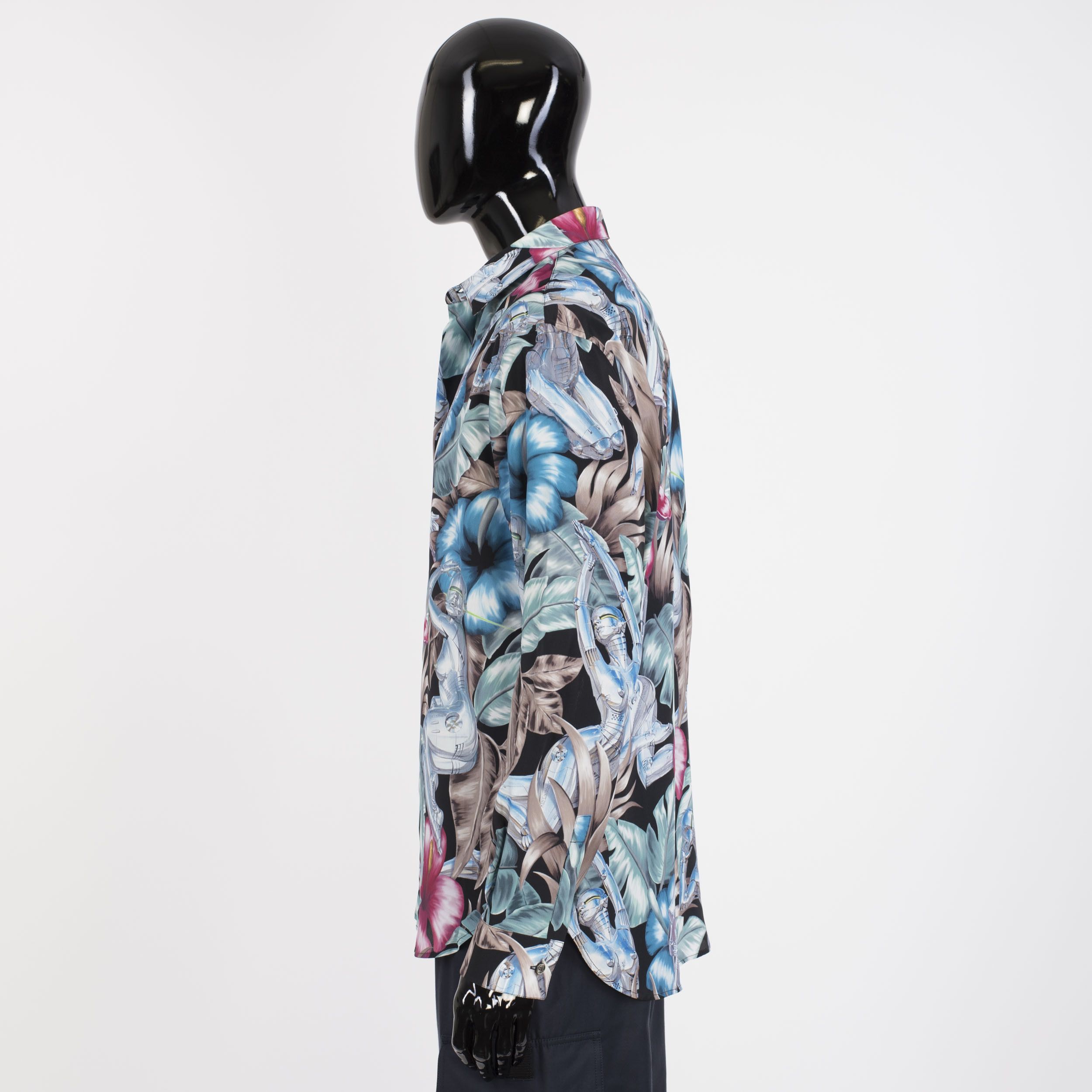Dior × Kim Jones x SORAYAMA Technical Canvas Shirt In Dior & Sorayama Print Size US M / EU 48-50 / 2 - 3 Thumbnail