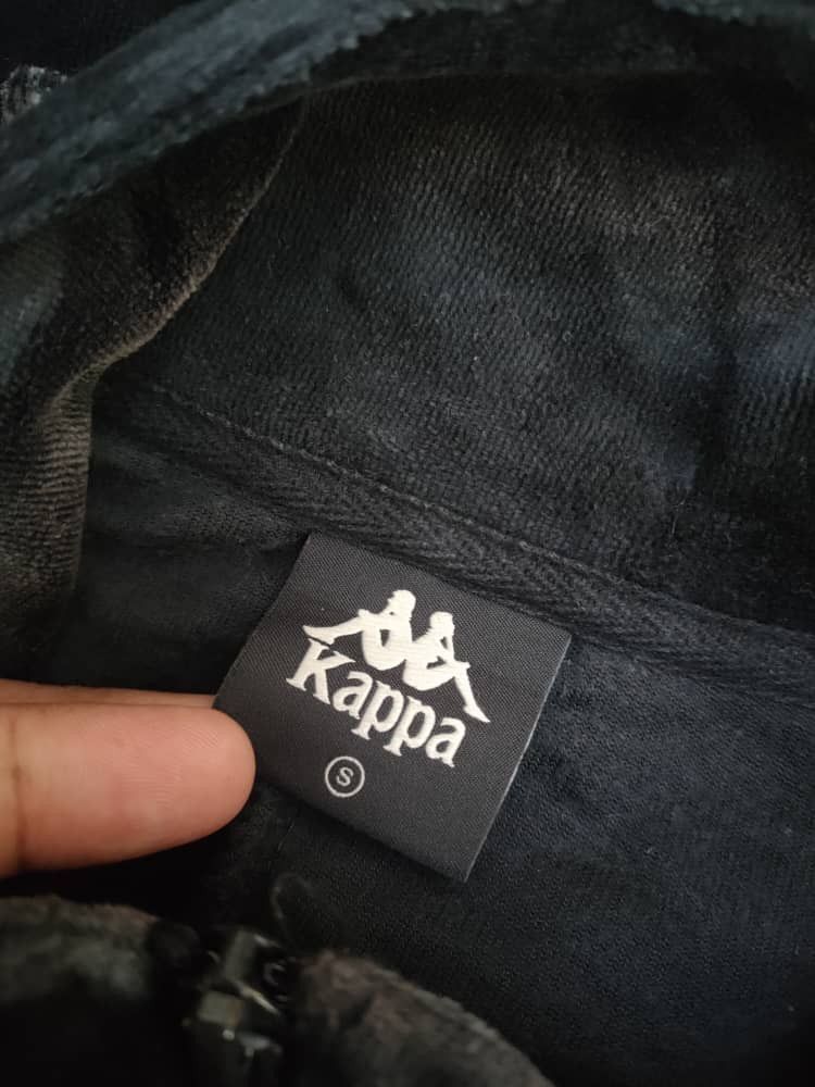 Japanese Brand Oversize Kappa x GU Monogram Velvet Sweater Size US S / EU 44-46 / 1 - 5 Thumbnail