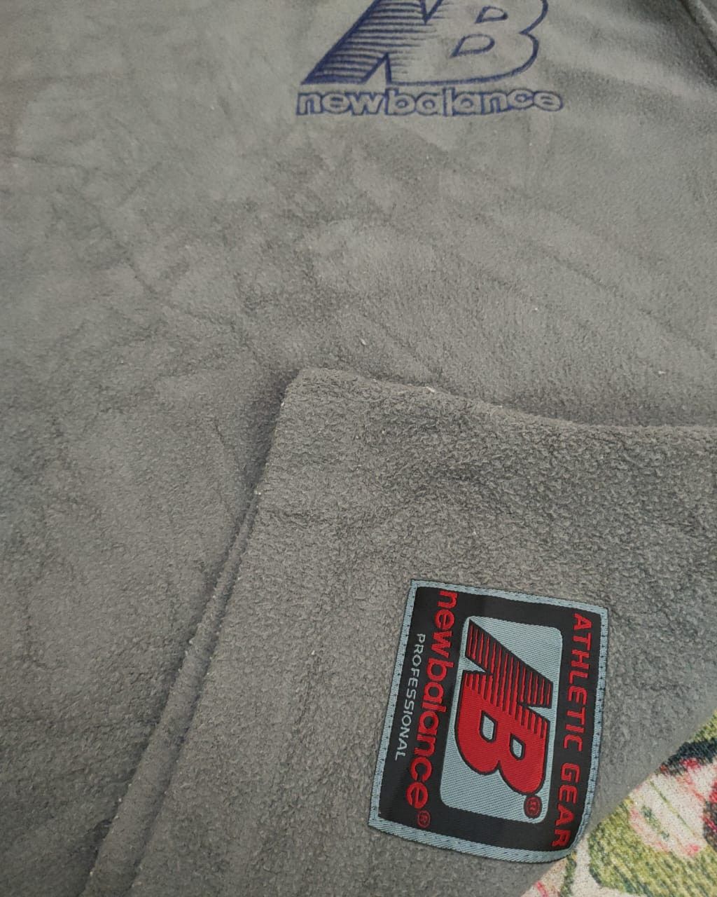 New Balance Vintage New Balance Logo Fleece Size US M / EU 48-50 / 2 - 2 Thumbnail