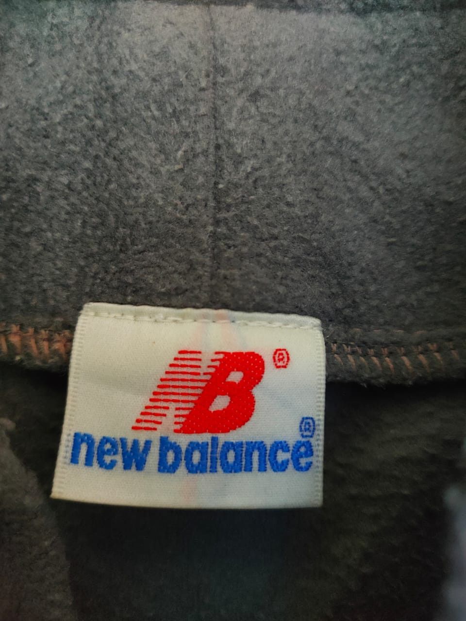 New Balance Vintage New Balance Logo Fleece Size US M / EU 48-50 / 2 - 3 Thumbnail