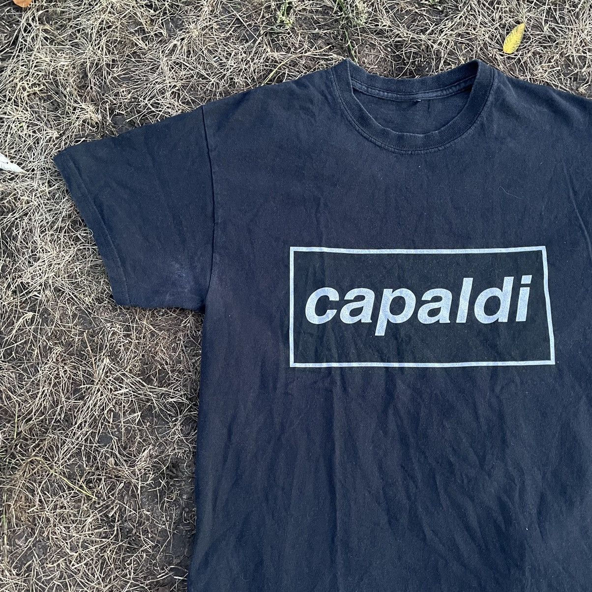 Vintage Vintage Y2K Capaldi Sun Faded Graphic Logo Tee Streetwear M Size US M / EU 48-50 / 2 - 3 Thumbnail