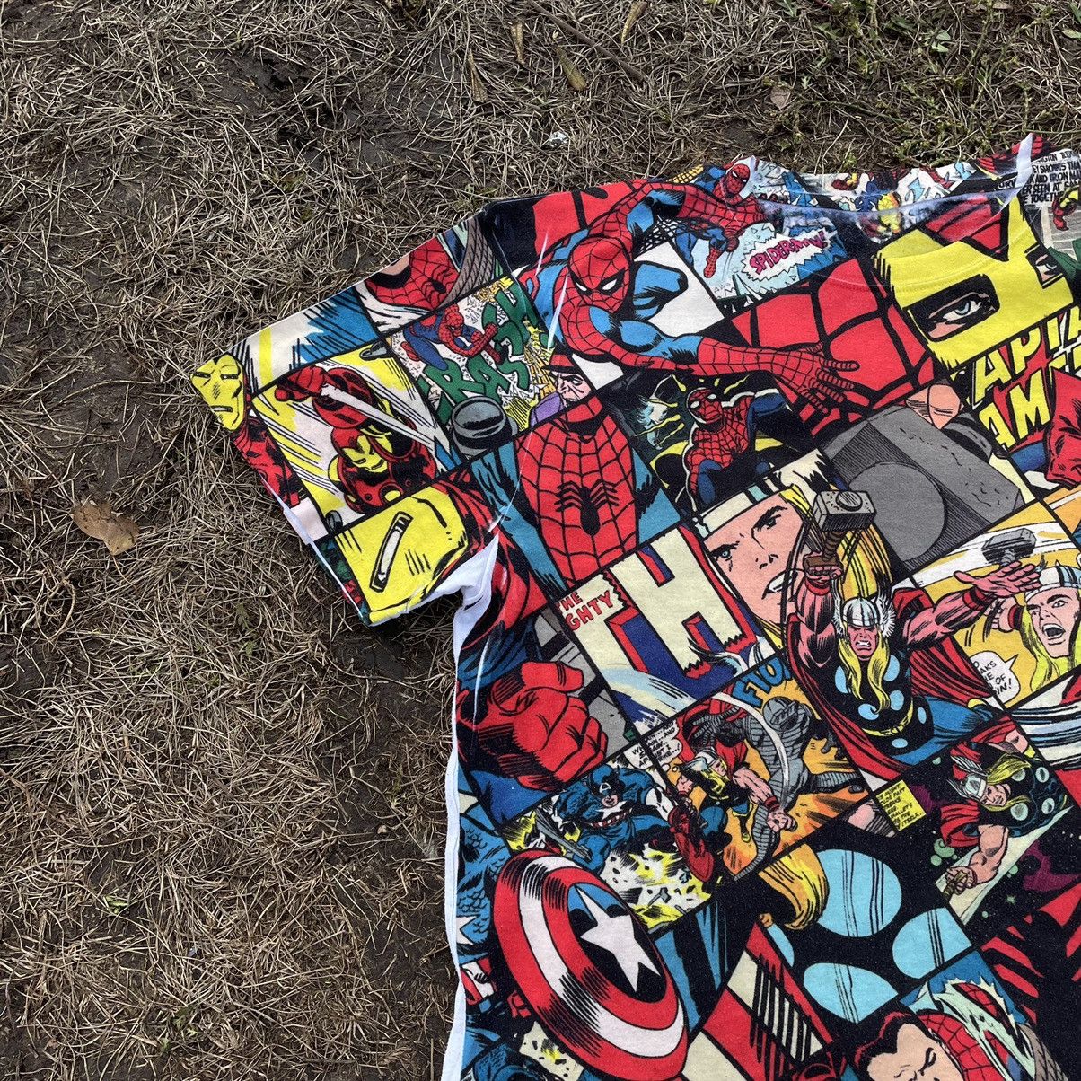 Vintage Vintage Y2K Marvel All Over Print Graphic Tee Baggy Skate M Size US M / EU 48-50 / 2 - 4 Thumbnail