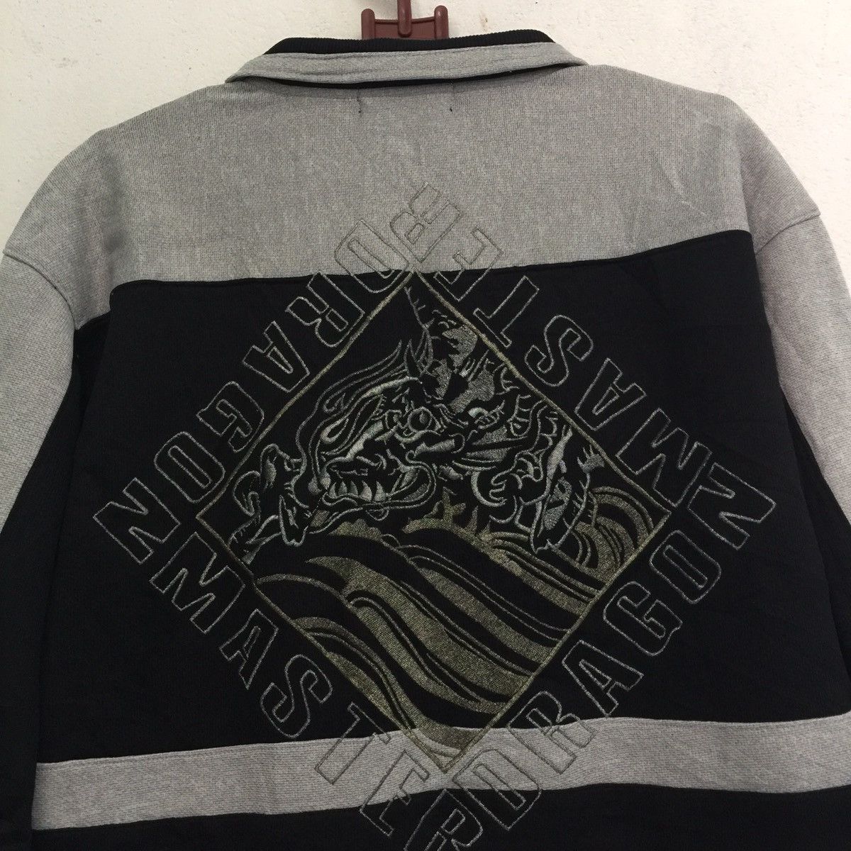 Japanese Brand Piazza Valentino Master dragon jacket Size US L / EU 52-54 / 3 - 7 Thumbnail