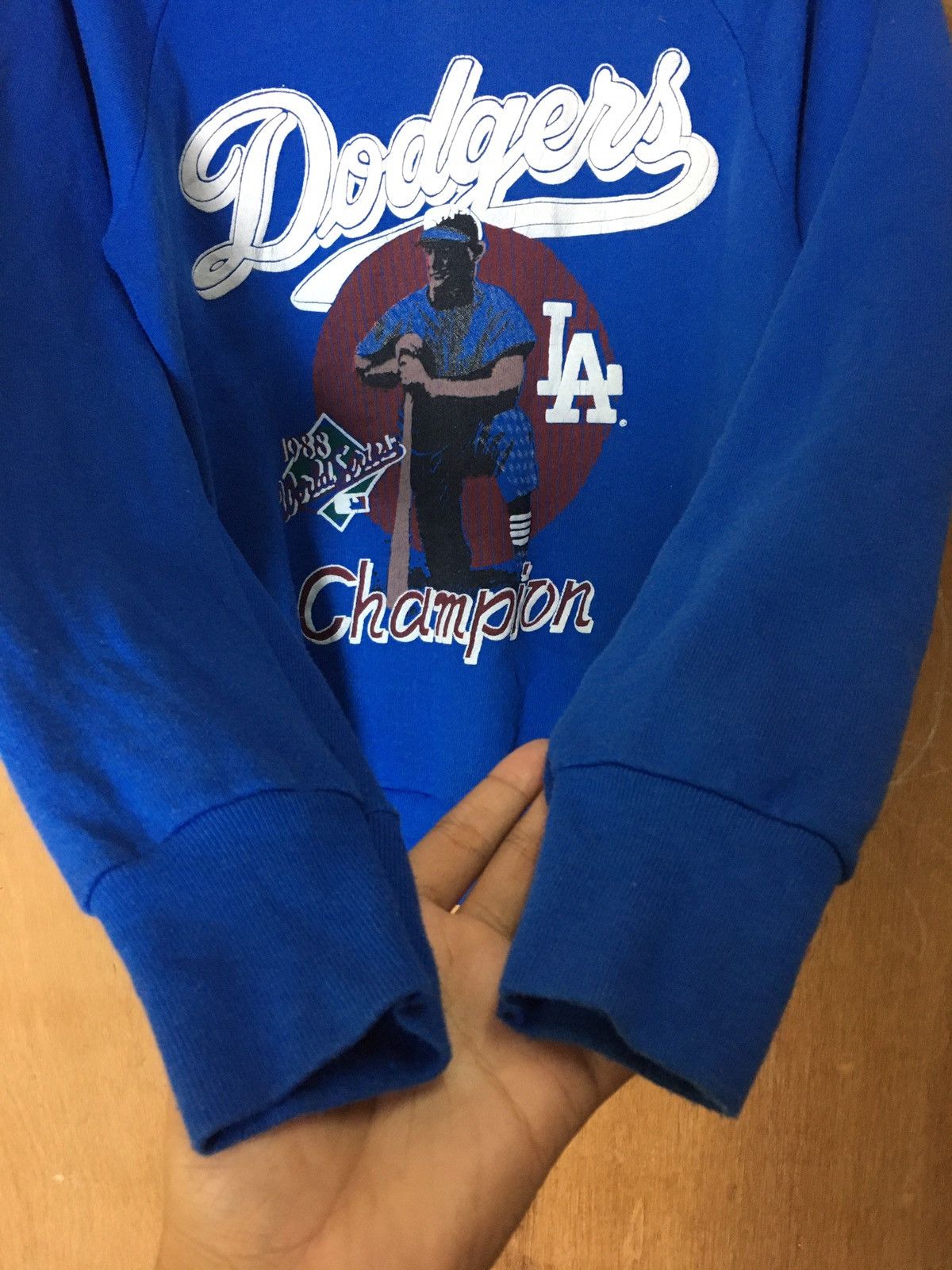 Vintage Los deals Angeles Dodgers 80s Crewneck